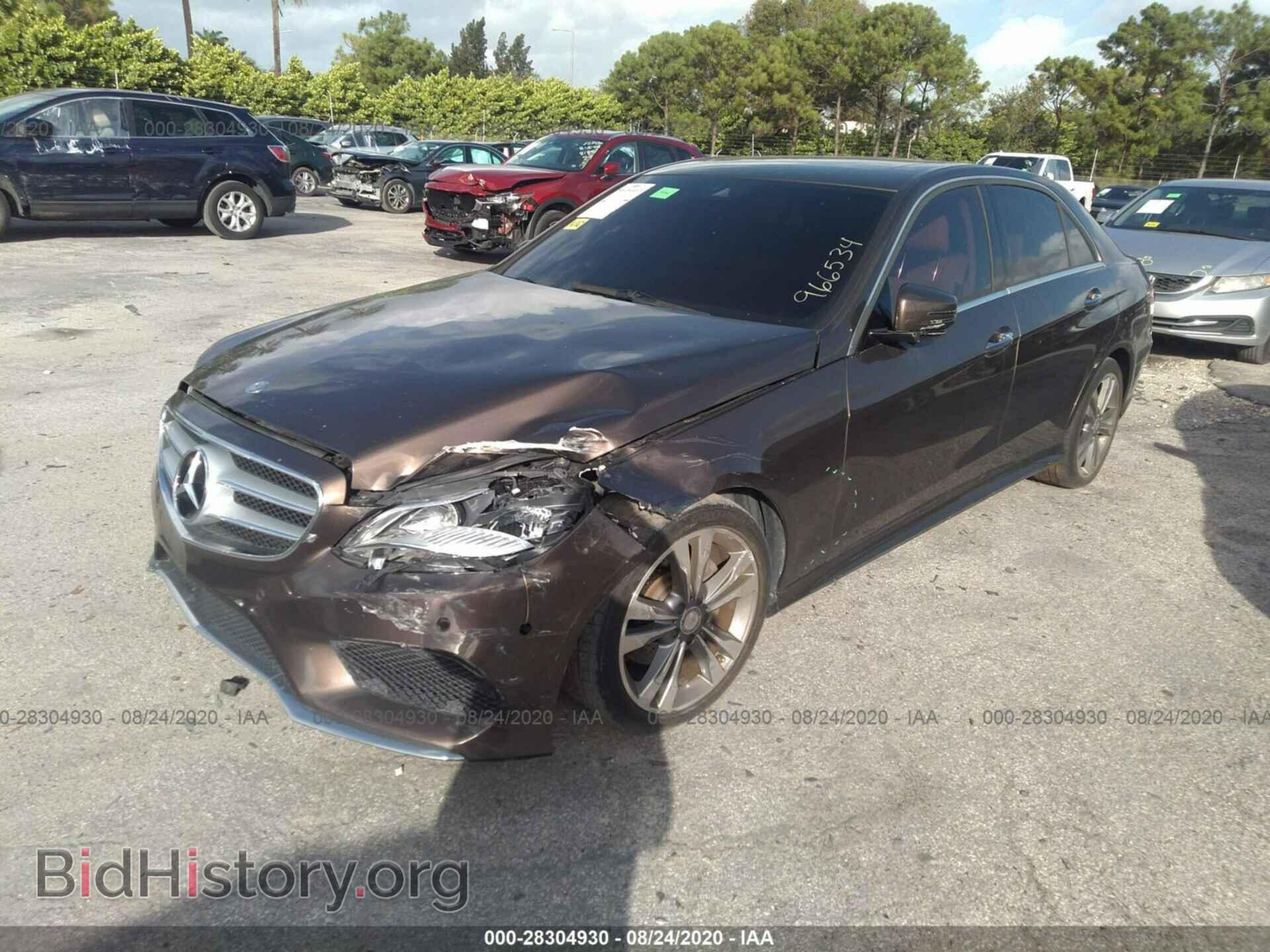 2014 MERCEDES-BENZ E-CLASS - VIN: WDDHF5KB4EA966534 - Фото 2