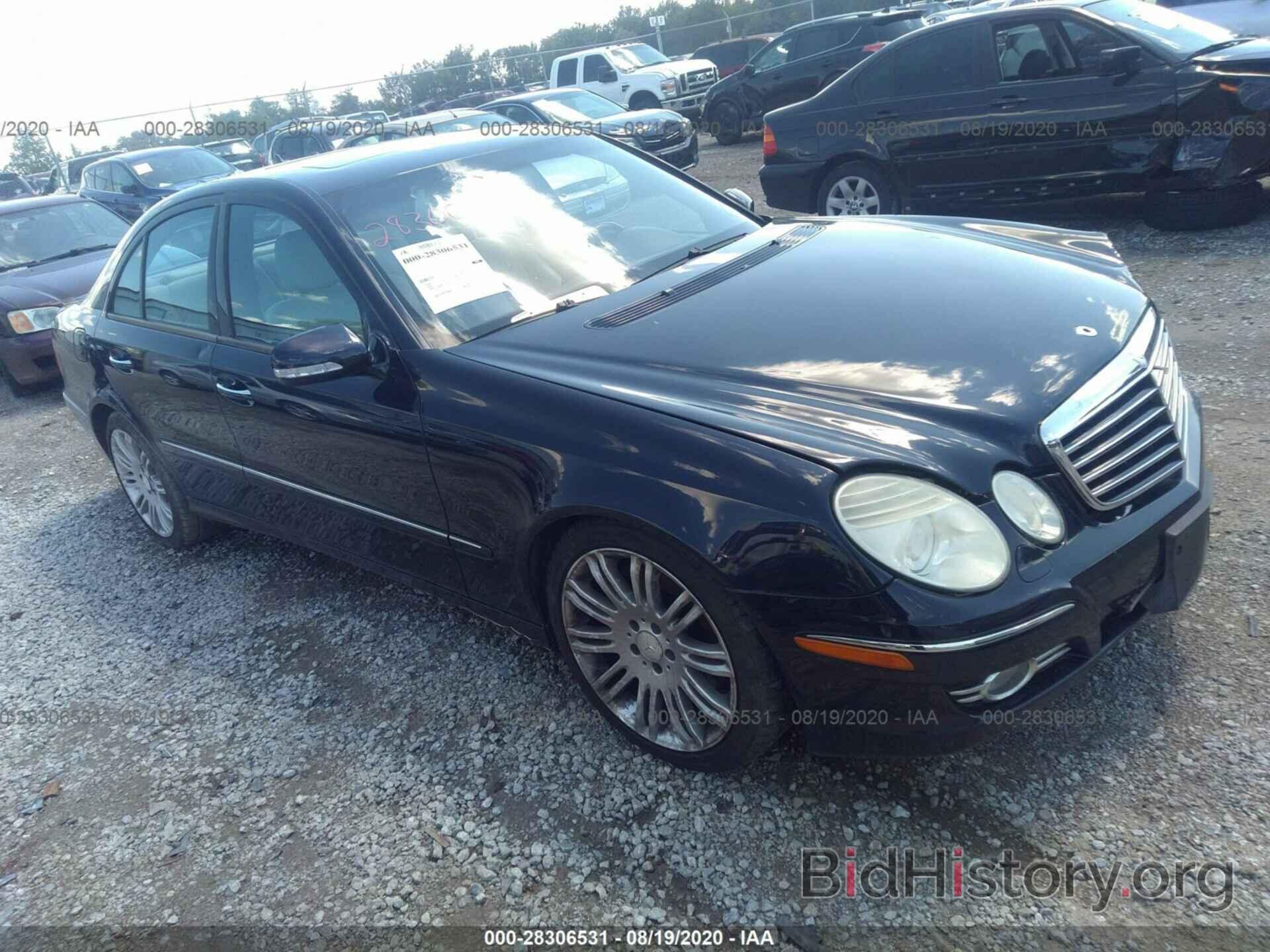 Photo WDBUF90X18B277580 - MERCEDES-BENZ E-CLASS 2008