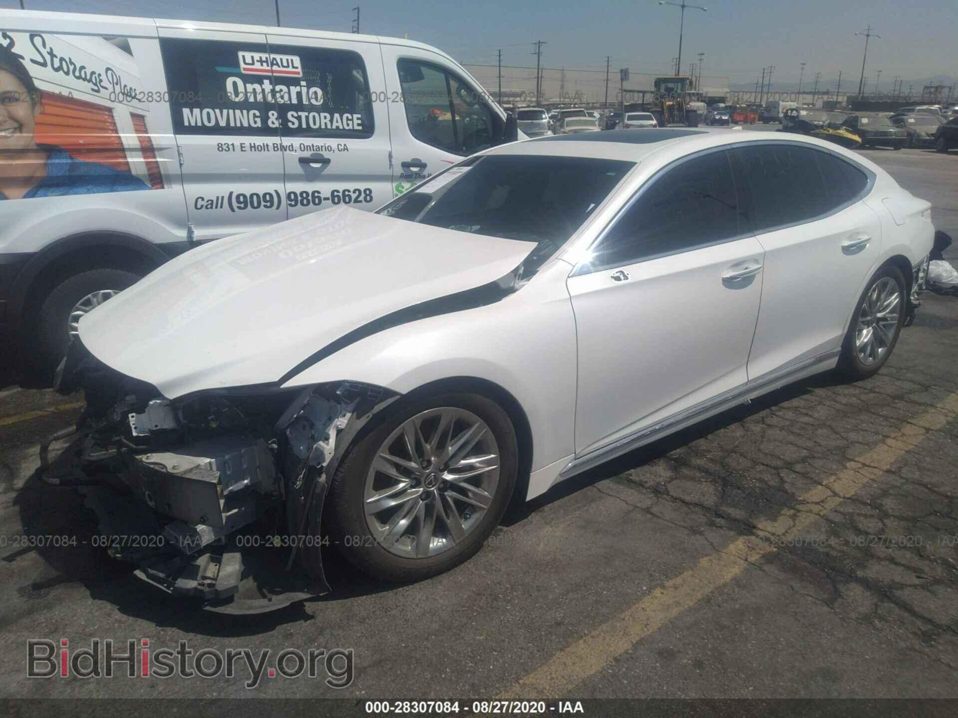 2018 LEXUS LS - VIN: JTHC51FFXJ5000638 - Photo 2
