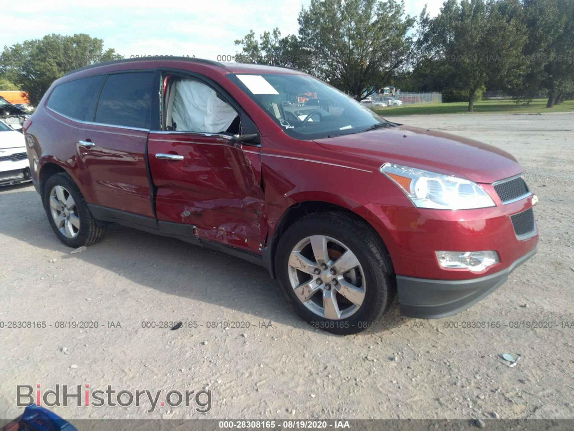 Photo 1GNKRGED9CJ315663 - CHEVROLET TRAVERSE 2012