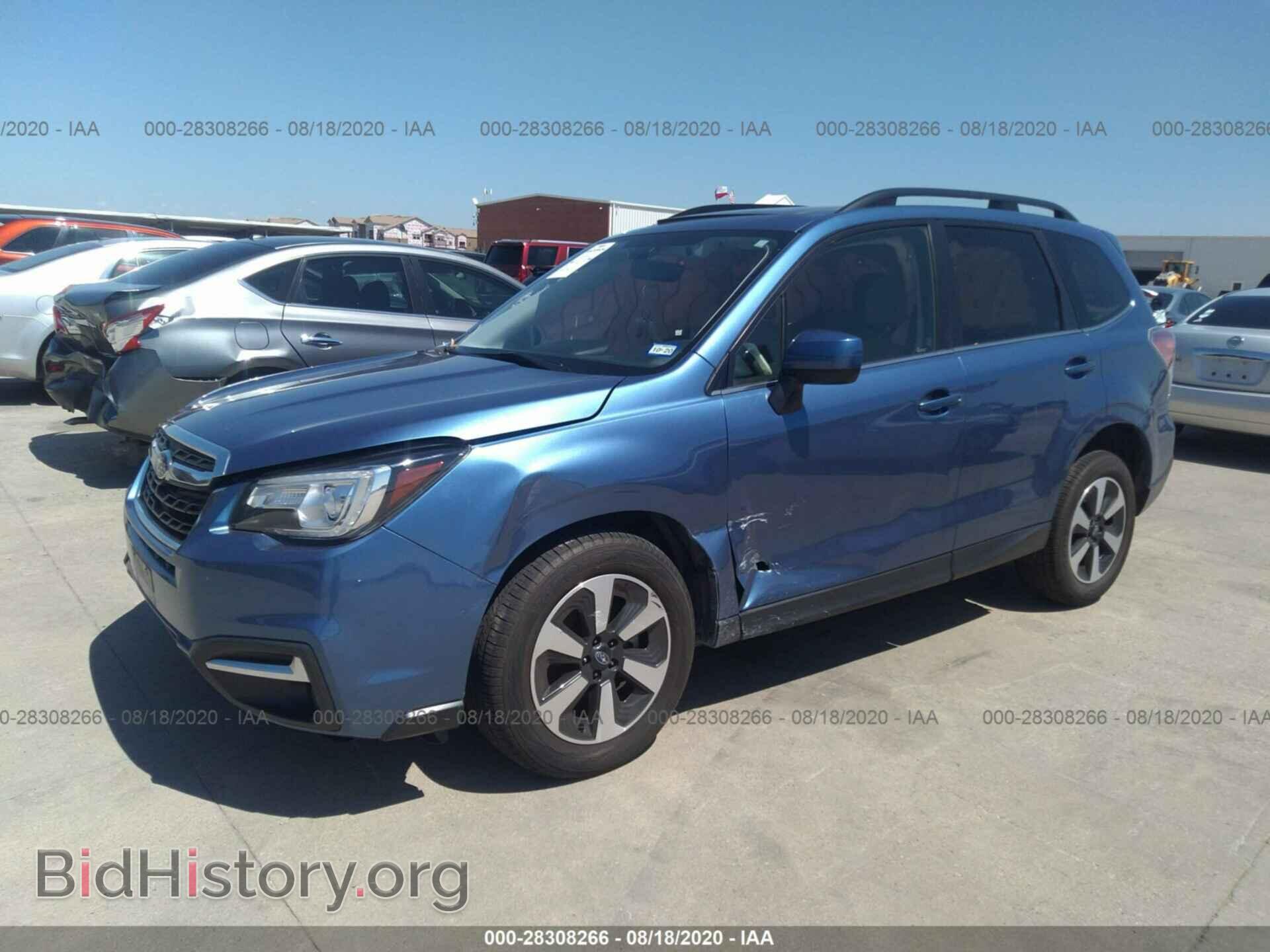 2017 SUBARU FORESTER - VIN: JF2SJARC0HH540214 - Фото 2