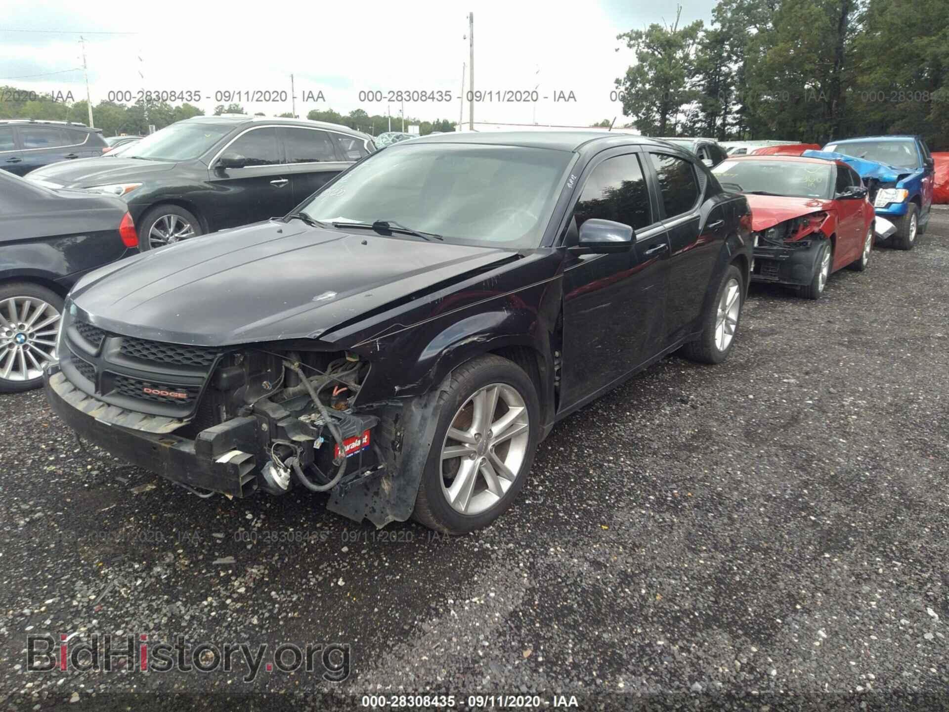 2011 DODGE AVENGER - VIN: 1B3BD1FG3BN593724 - Фото 2
