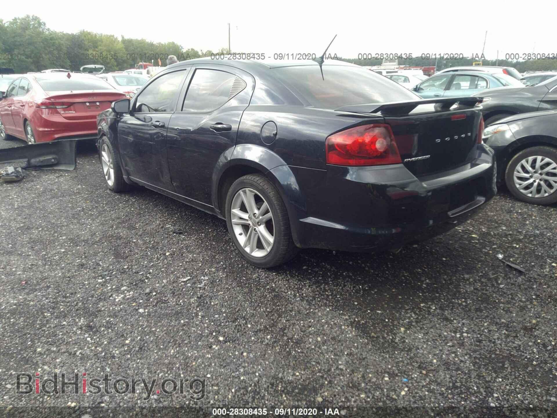 2011 DODGE AVENGER - VIN: 1B3BD1FG3BN593724 - Фото 3