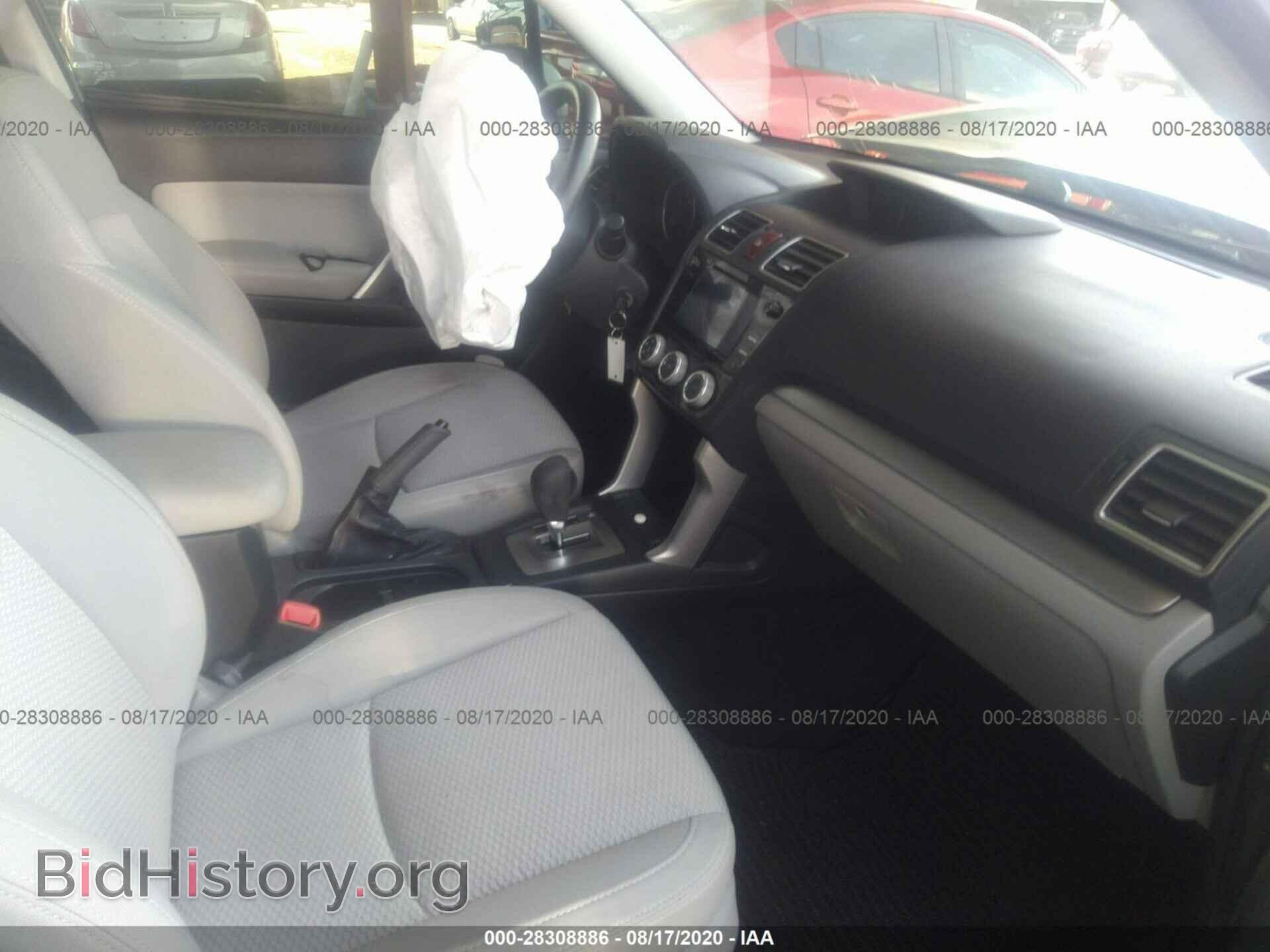 2016 SUBARU FORESTER - VIN: JF2SJADC0GH504786 - Фото 5