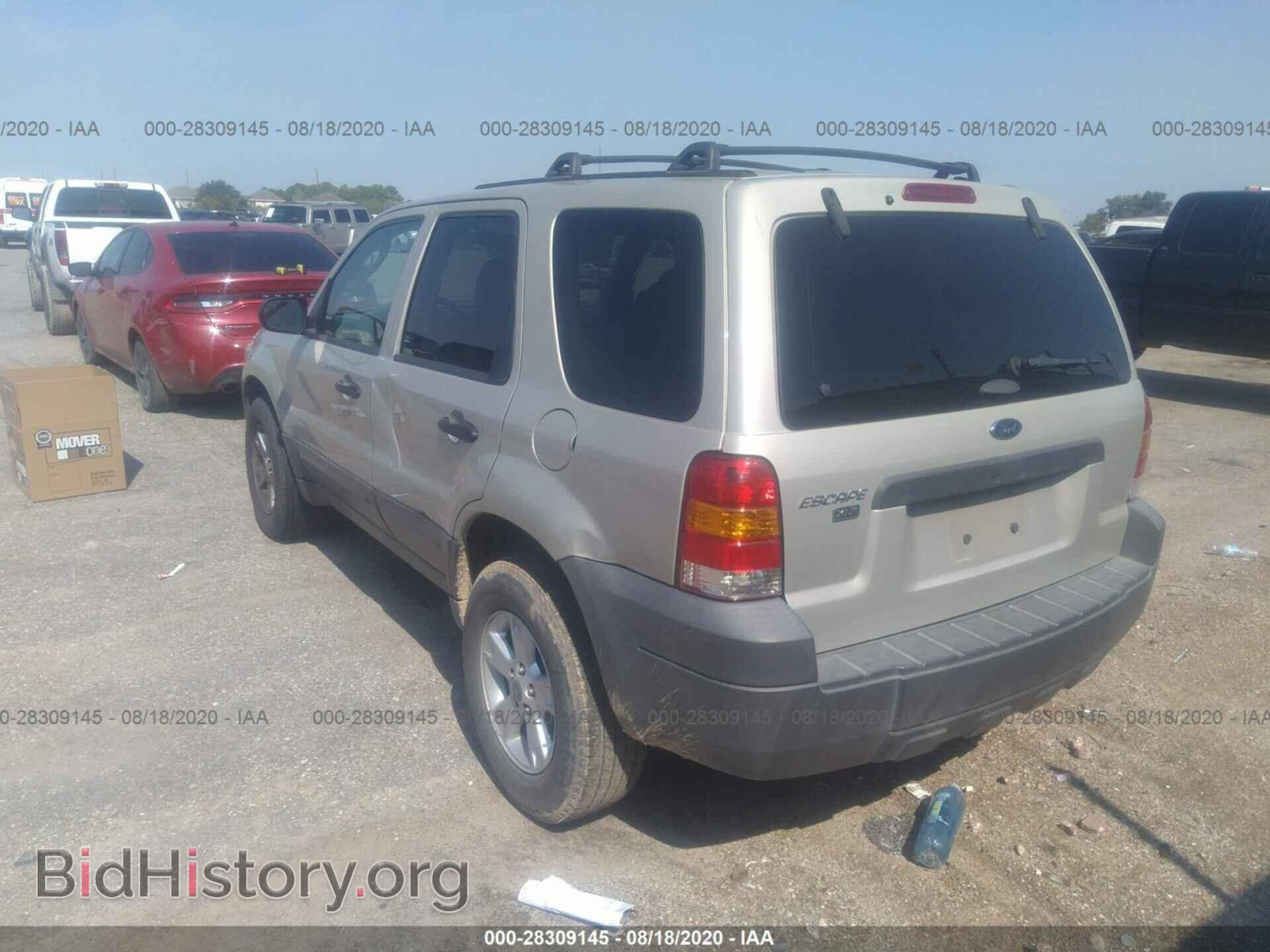2005 FORD ESCAPE - VIN: 1FMYU03145KA63654 - Фото 3