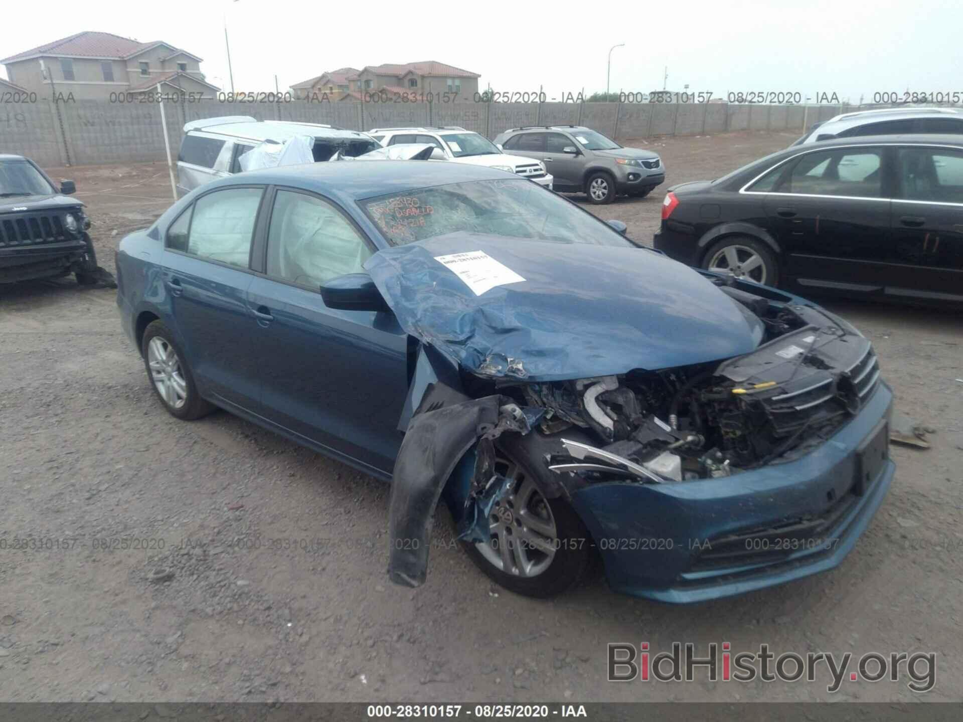 Photo 3VW2B7AJ1JM214218 - VOLKSWAGEN JETTA 2018