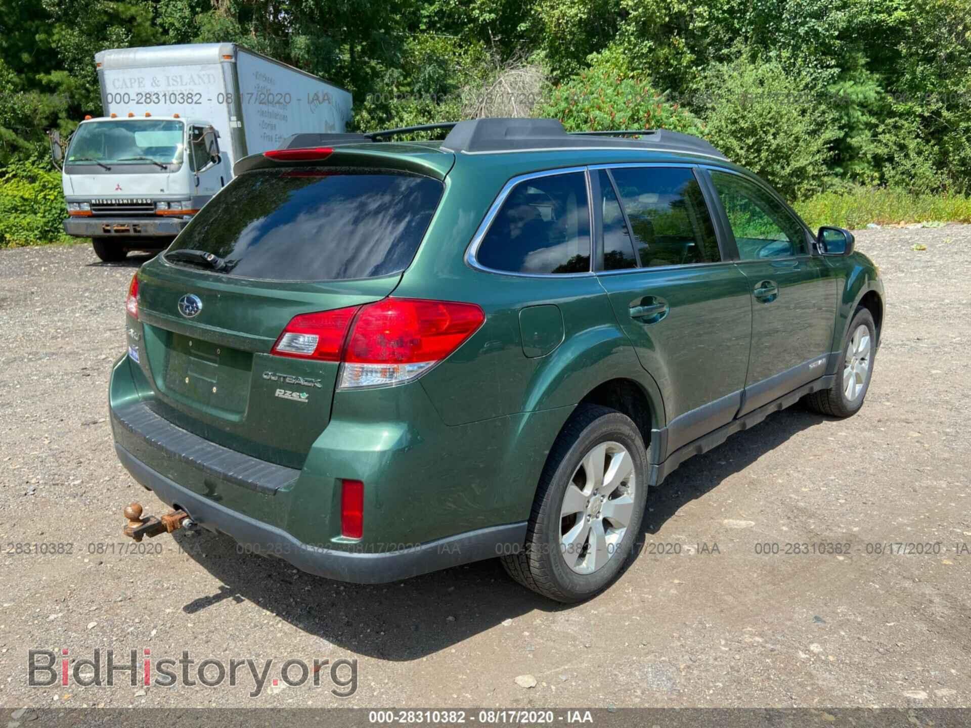 2011 SUBARU OUTBACK - VIN: 4S4BRBCC6B3403266 - Фото 4
