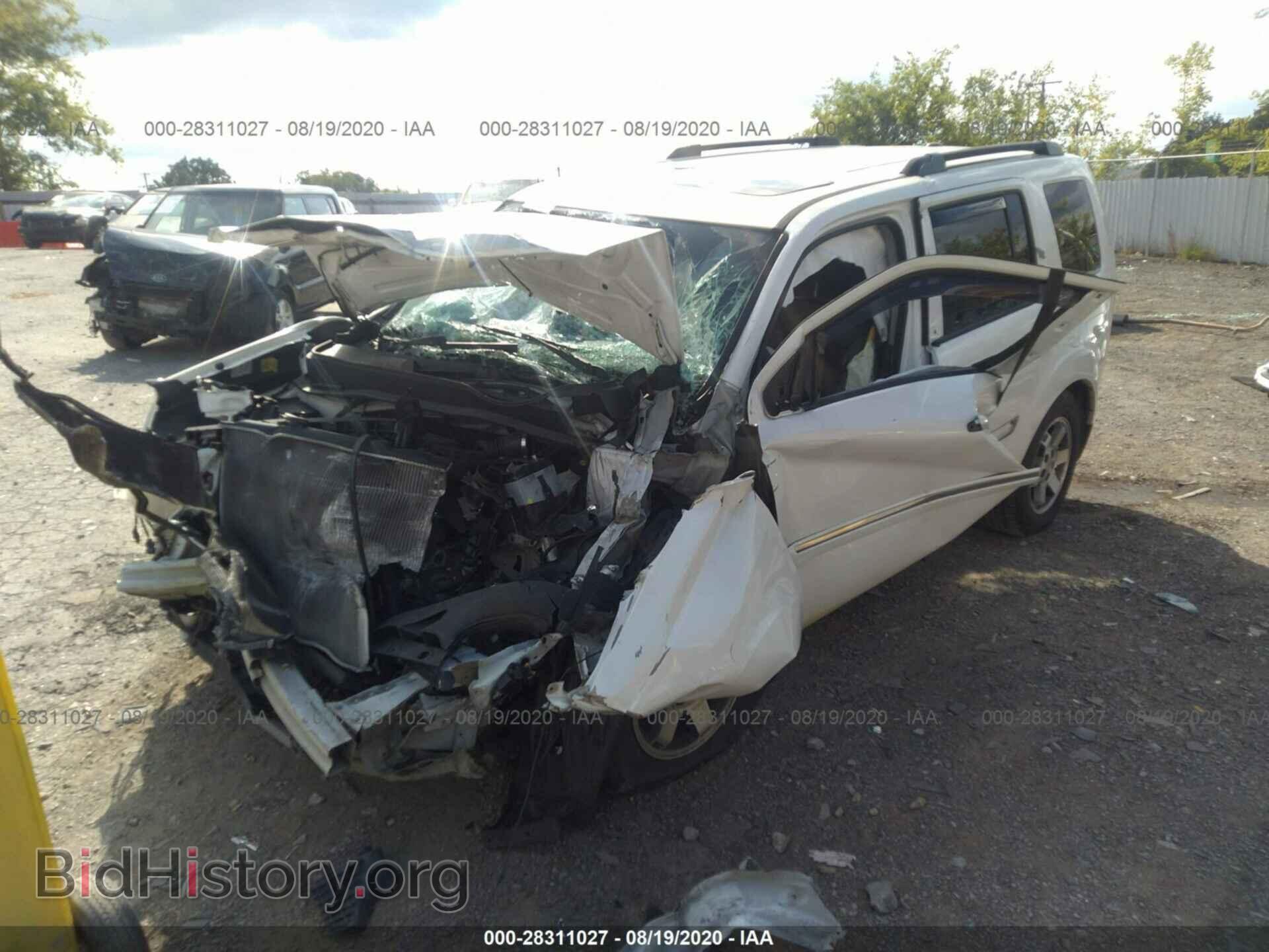 2011 HONDA PILOT - VIN: 5FNYF3H95BB029942 - Фото 2