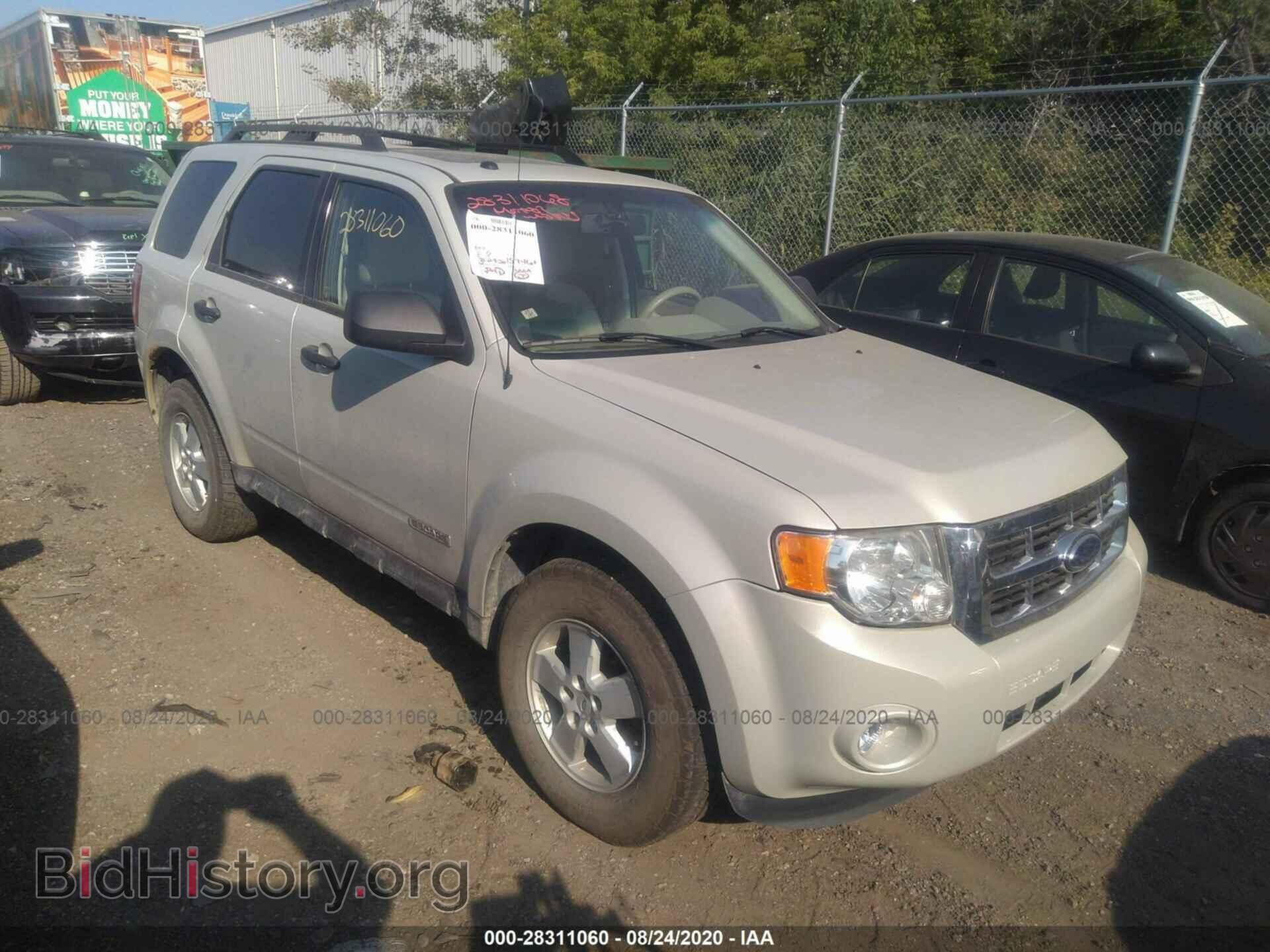 Фотография 1FMCU93Z18KC45837 - FORD ESCAPE 2008