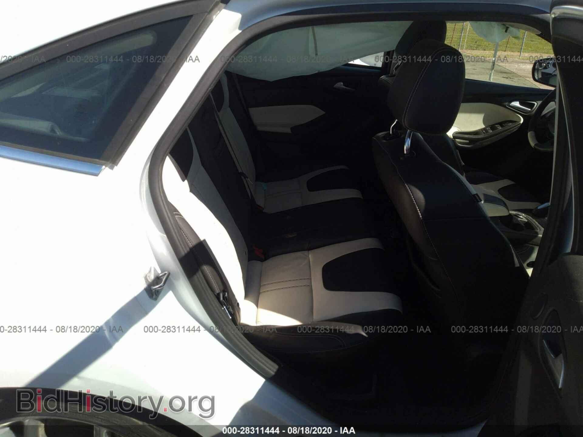 2012 FORD FOCUS - VIN: 1FAHP3H21CL128620 - Фото 8