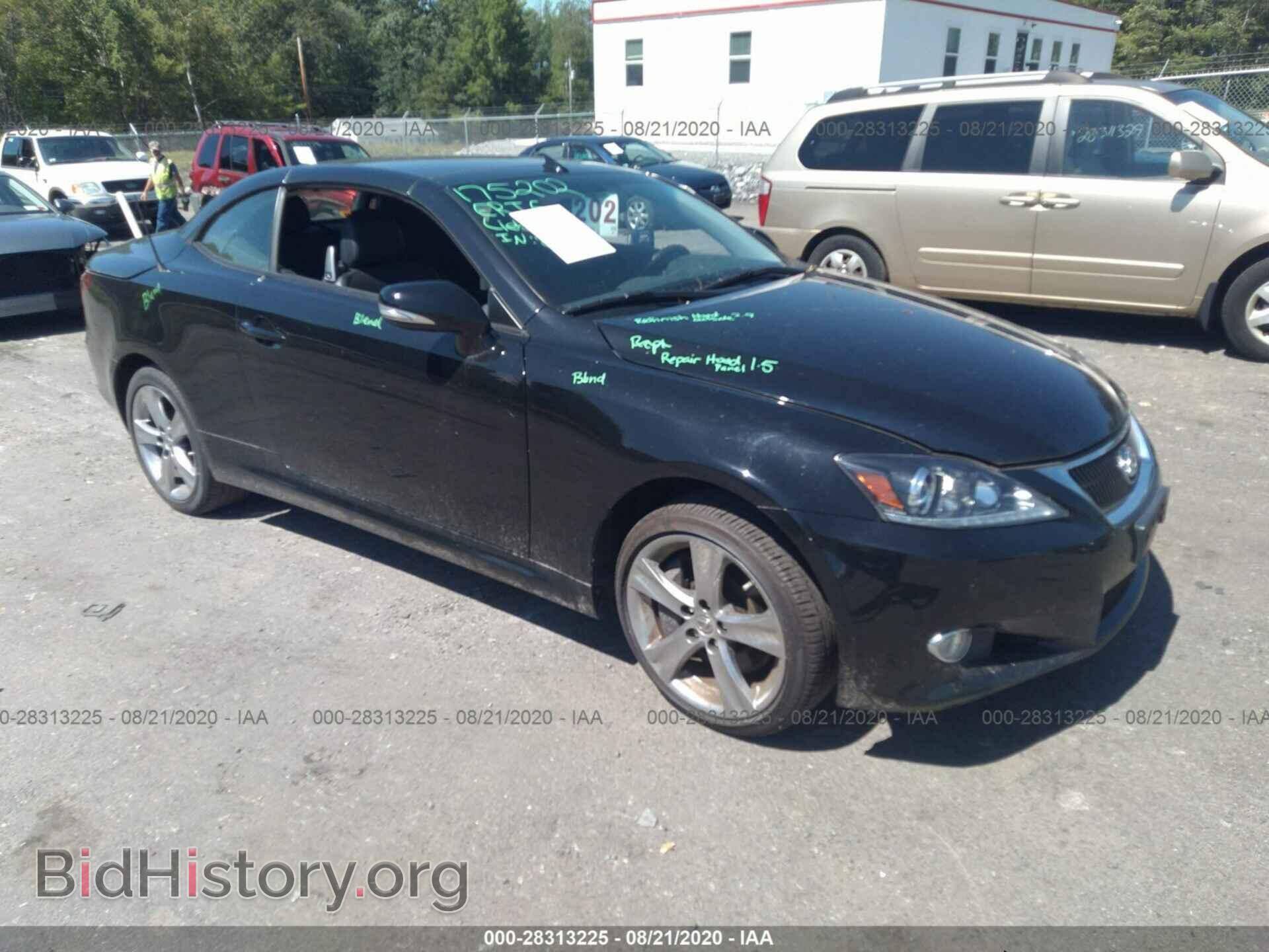 Photo JTHFE2C22D2509732 - LEXUS IS 350C 2013