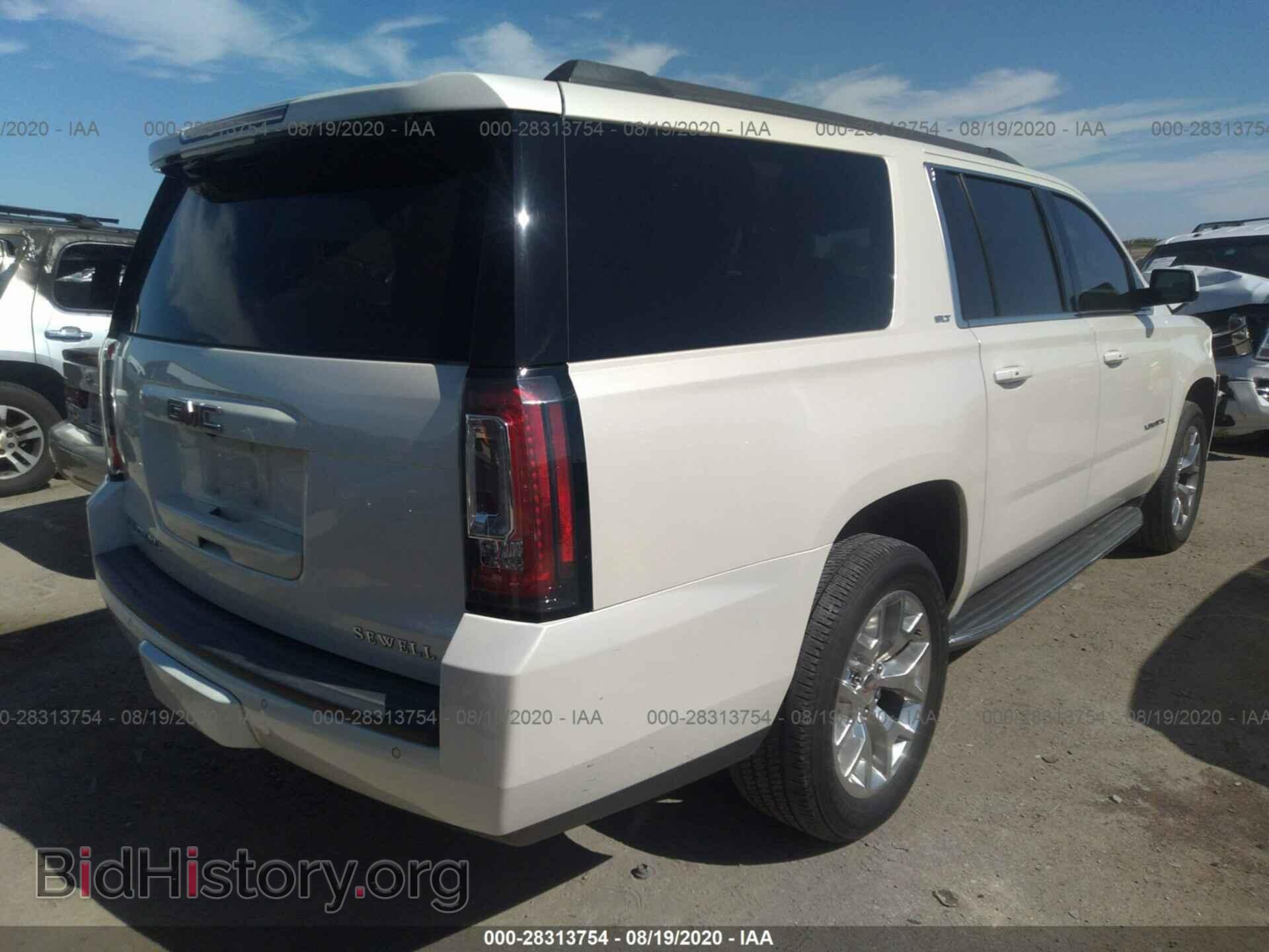 2015 GMC YUKON XL - VIN: 1GKS1HKC0FR696279 - Фото 4