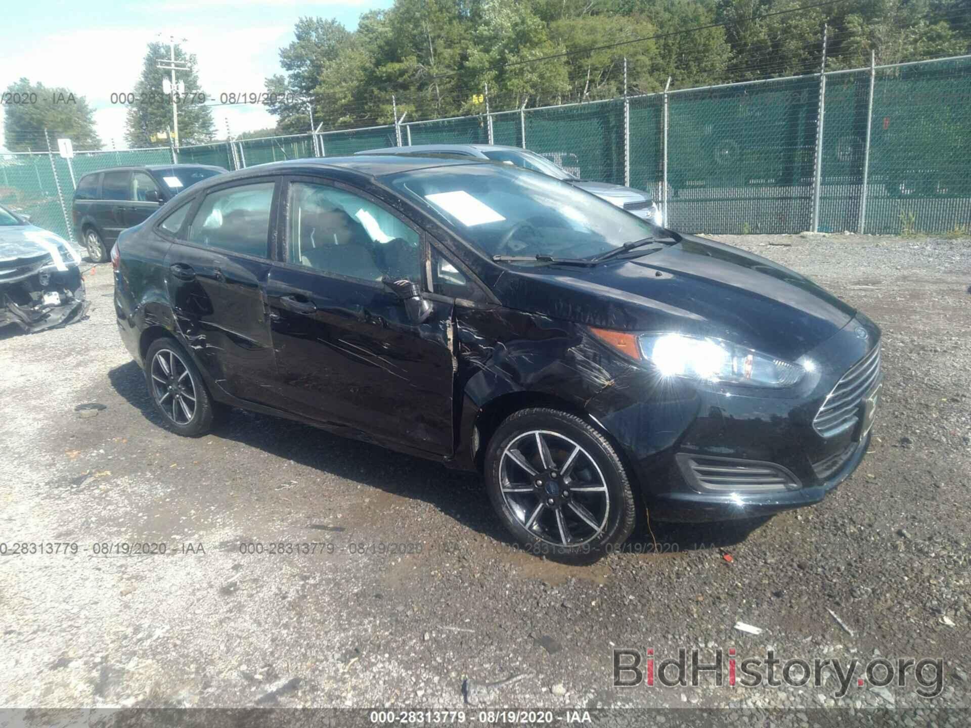 Photo 3FADP4BJ0KM117948 - FORD FIESTA 2019