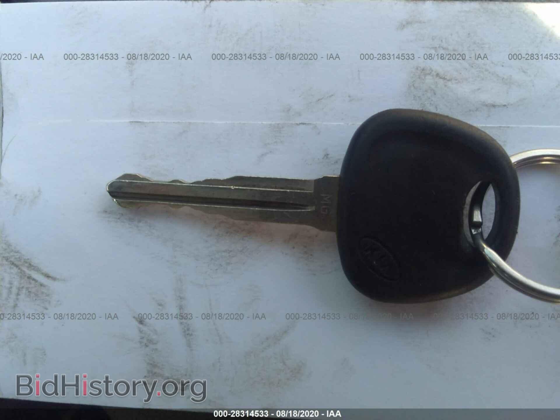 2008 KIA OPTIMA - VIN: KNAGE123685235396 - Фото 11