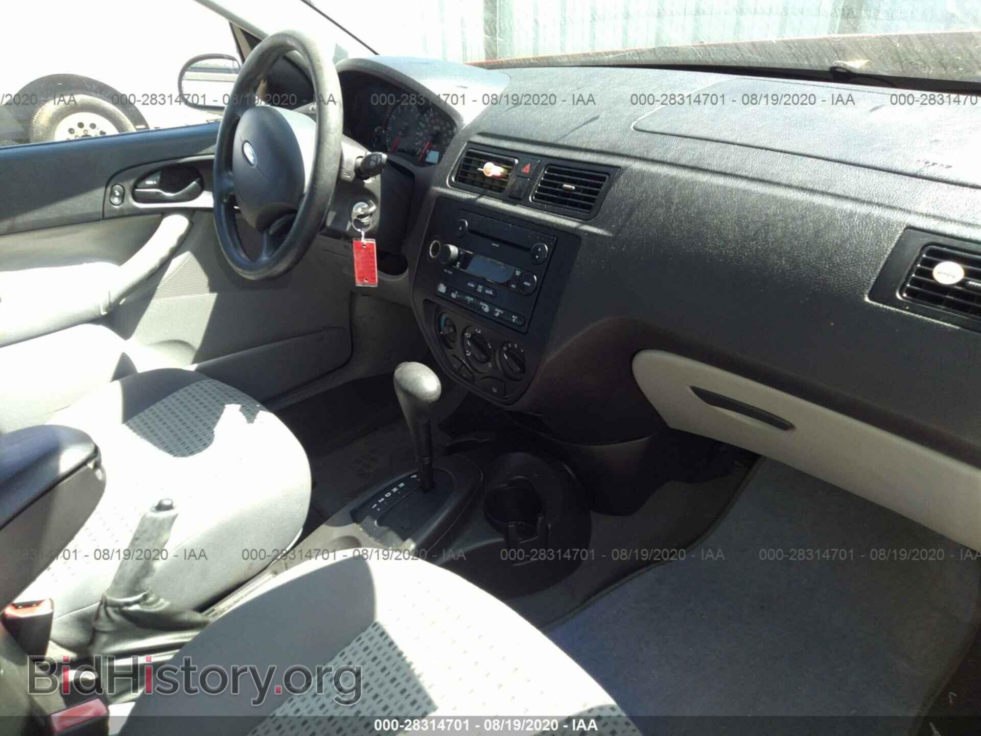 2007 FORD FOCUS - VIN: 1FAHP34N07W274656 - Фото 5