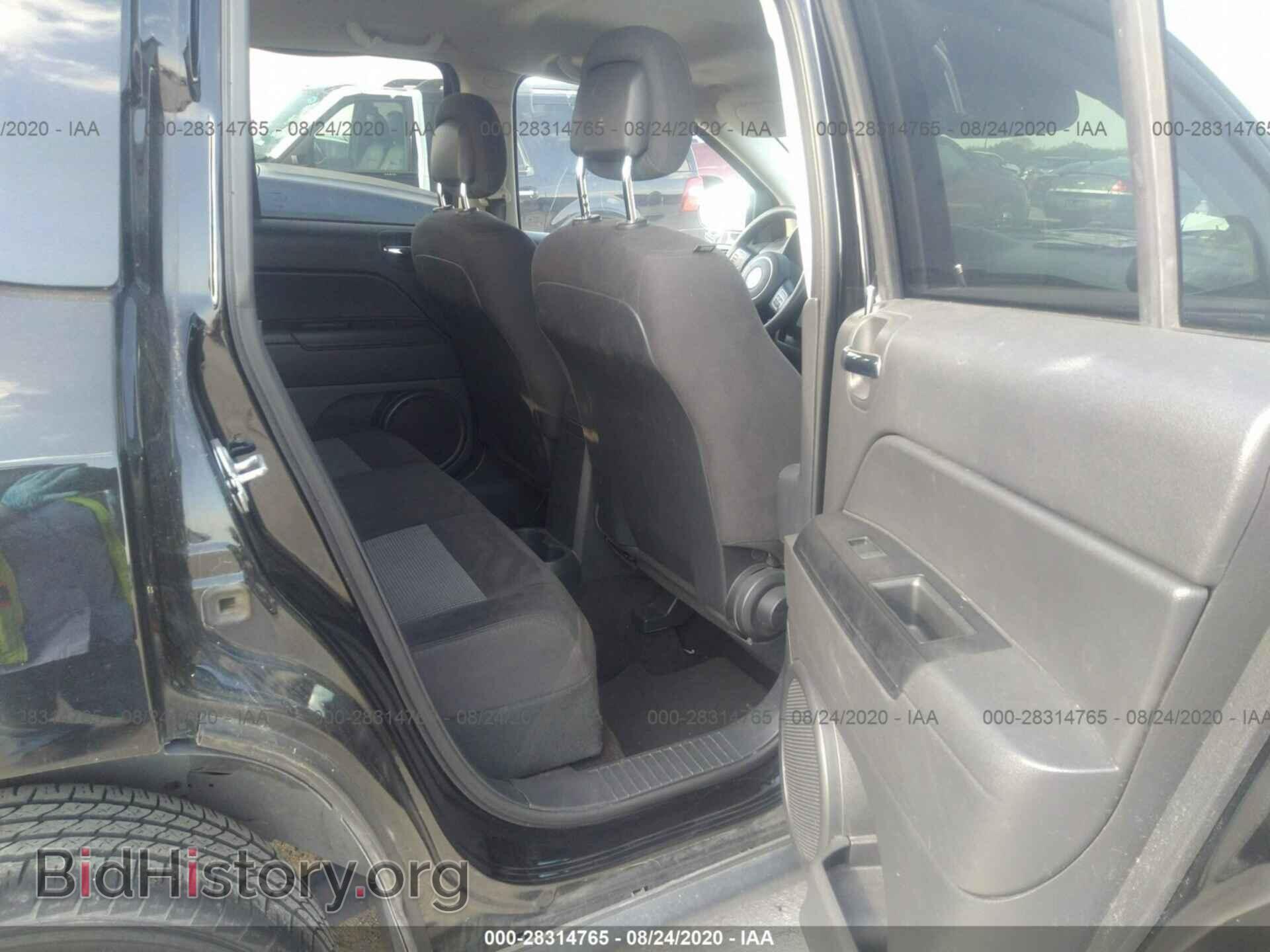 2016 JEEP COMPASS - VIN: 1C4NJCBA8GD574004 - Фото 8