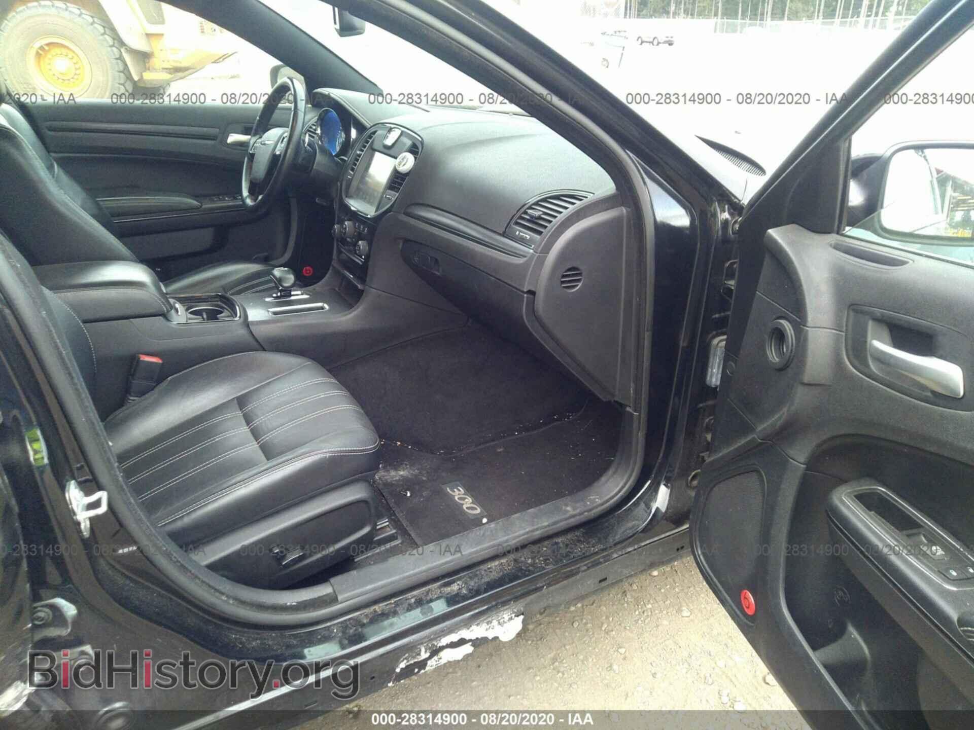 2014 CHRYSLER 300 - VIN: 2C3CCAGG9EH287763 - Фото 5