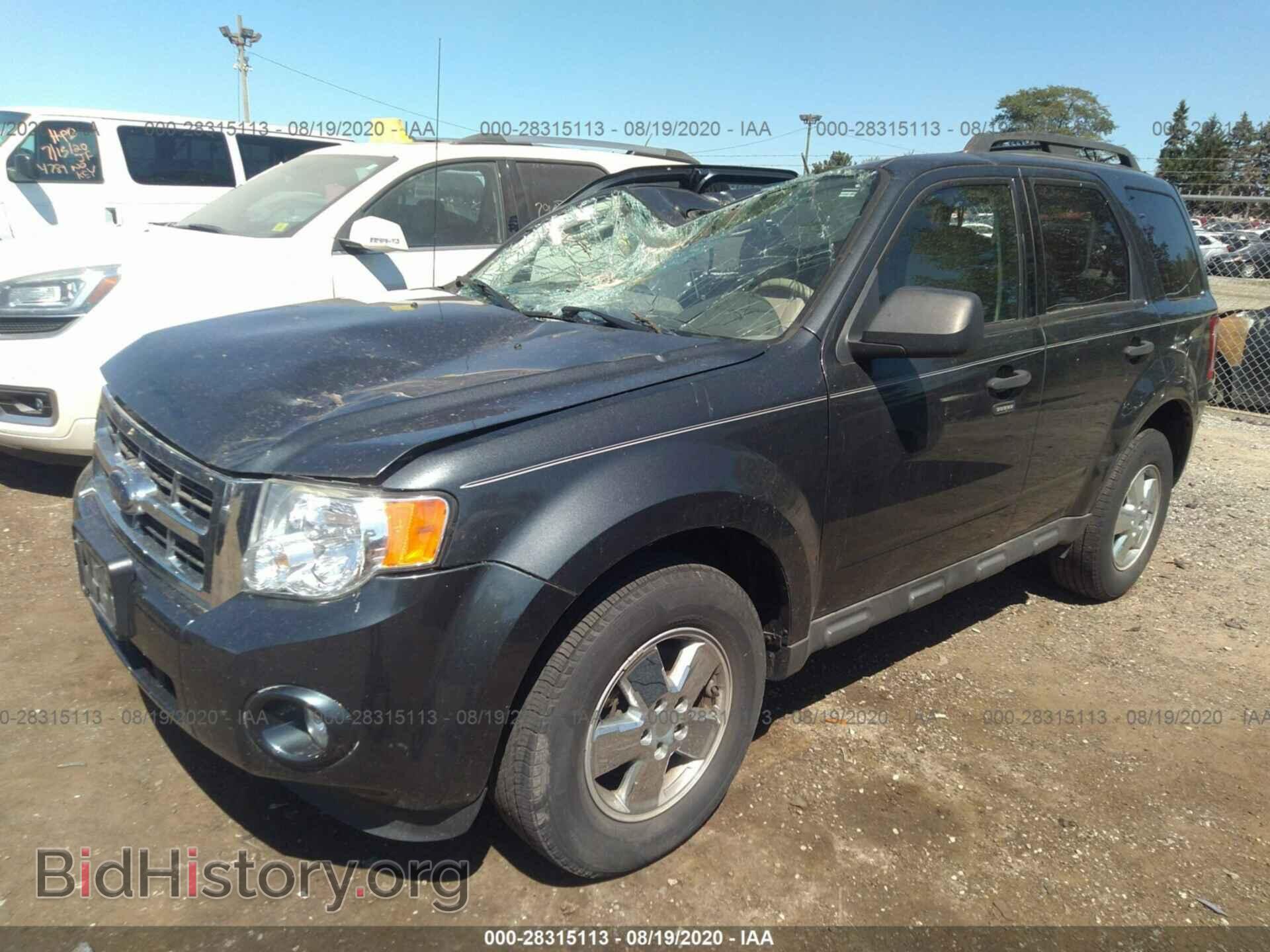 2009 FORD ESCAPE - VIN: 1FMCU03799KC98541 - Фото 2
