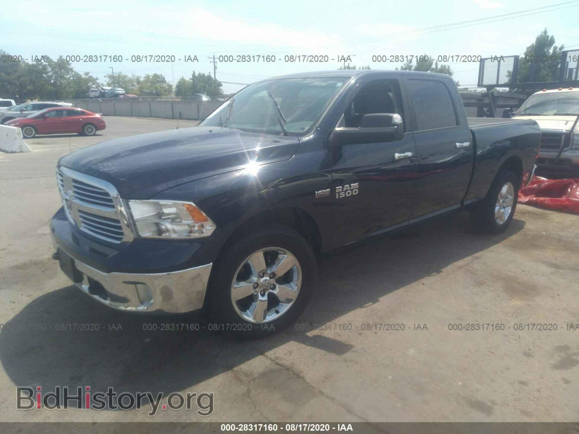 2017 RAM 1500 - VIN: 1C6RR7TT9HS722330 - Photo 2