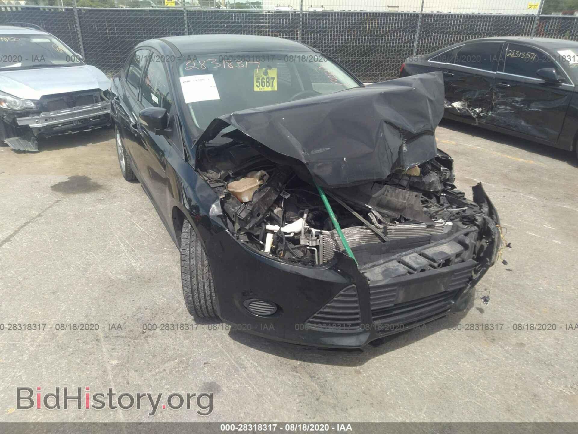 Photo 1FADP3F2XEL349640 - FORD FOCUS 2014