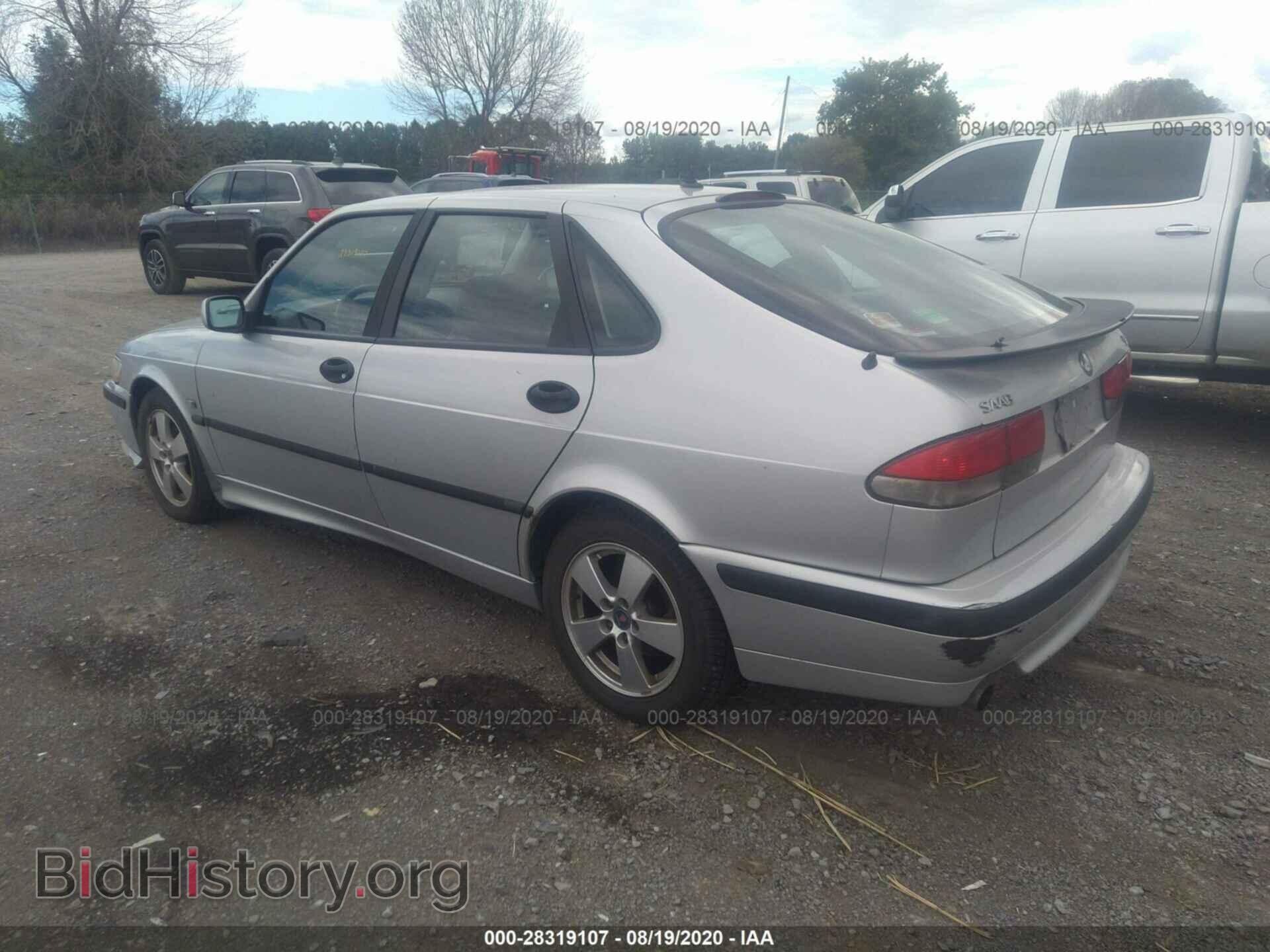 2002 SAAB 9-3 - VIN: YS3DF55K327014775 - Photo 3