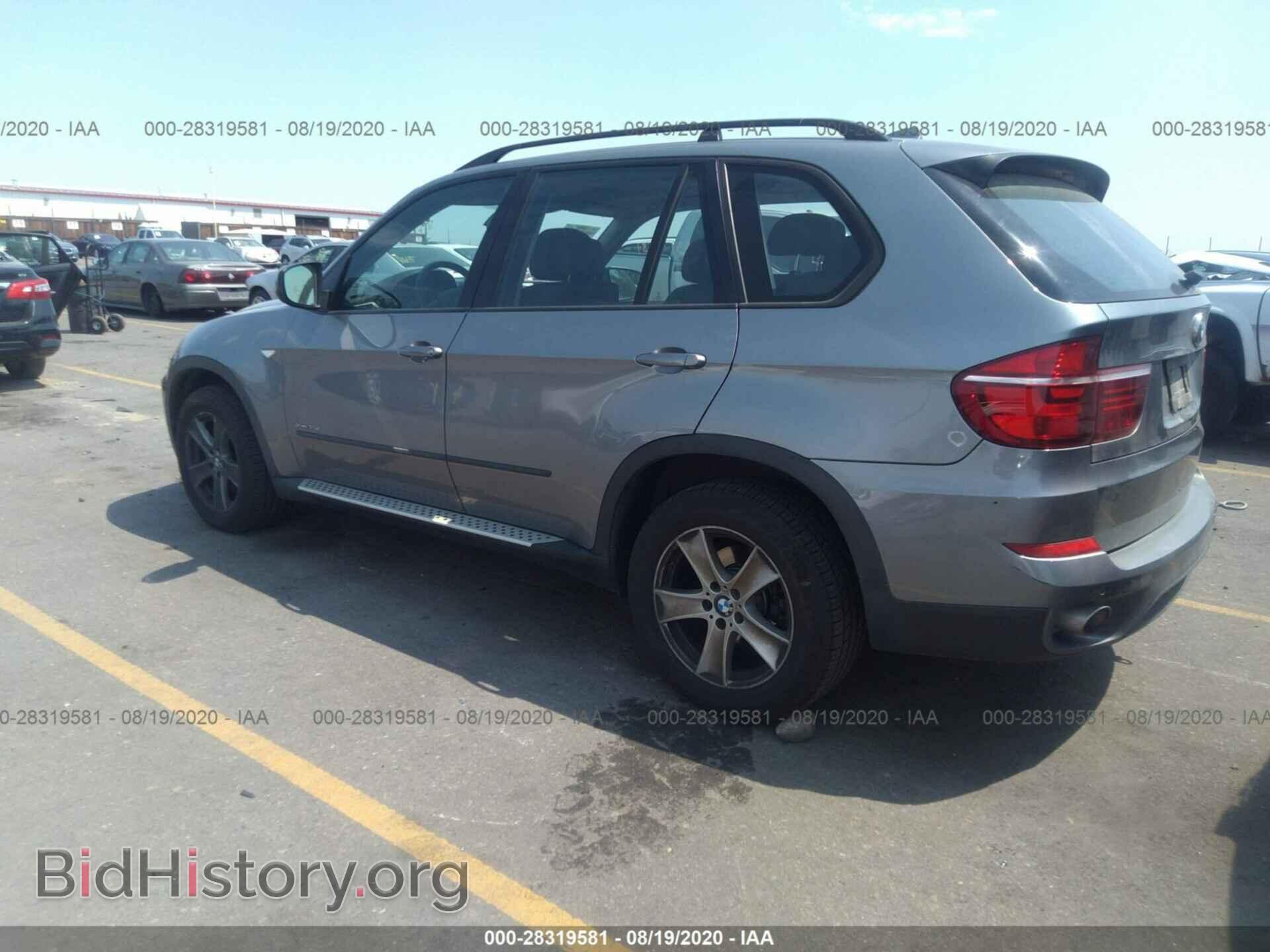 2011 BMW X5 - VIN: 5UXZW0C52BL368564 - Фото 3