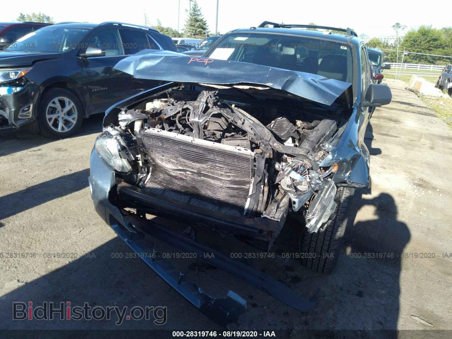 2011 FORD ESCAPE - VIN: 1FMCU0D74BKB64606 - Photo 6