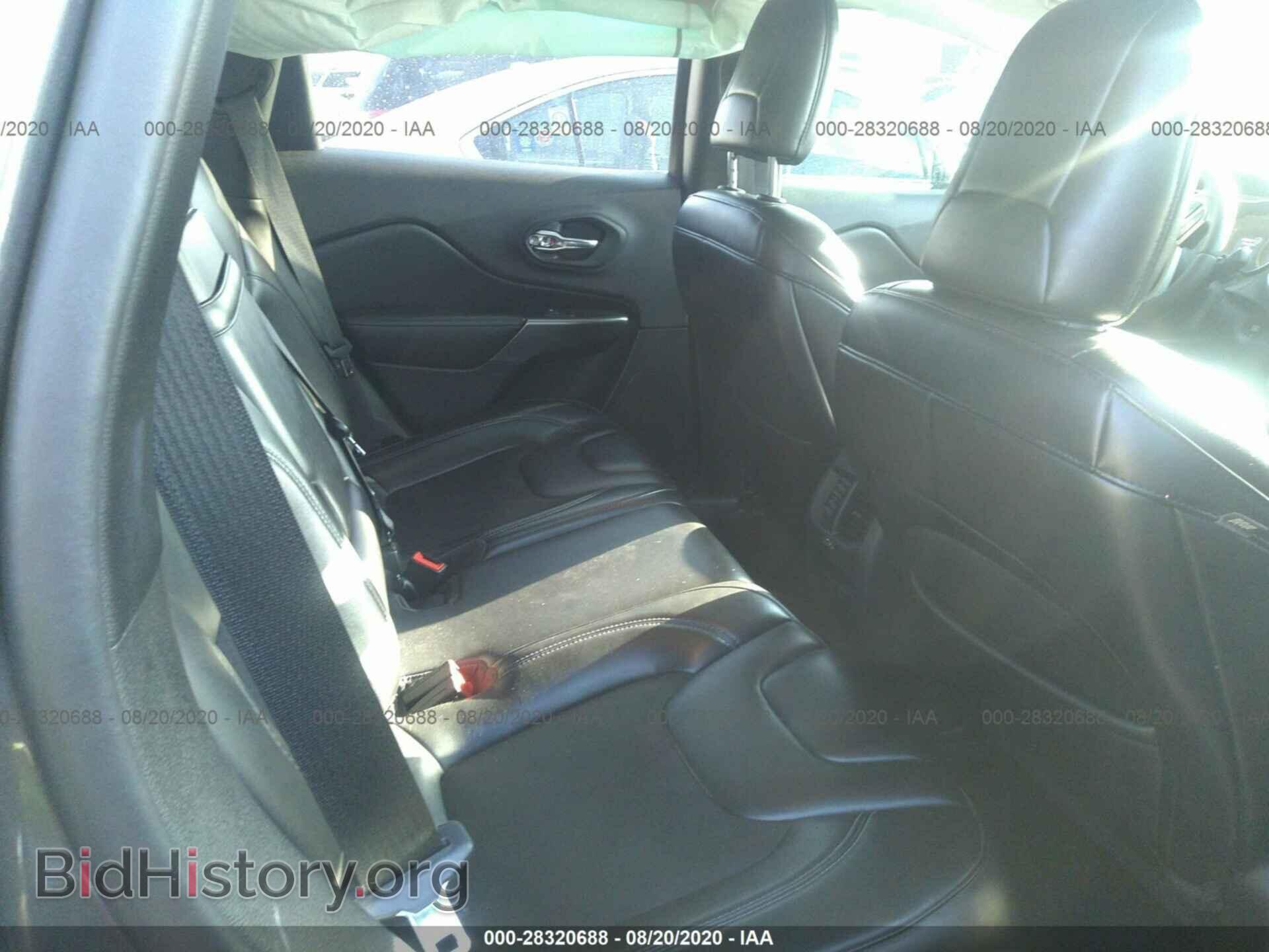 2019 JEEP CHEROKEE - VIN: 1C4PJLLB1KD312866 - Photo 8