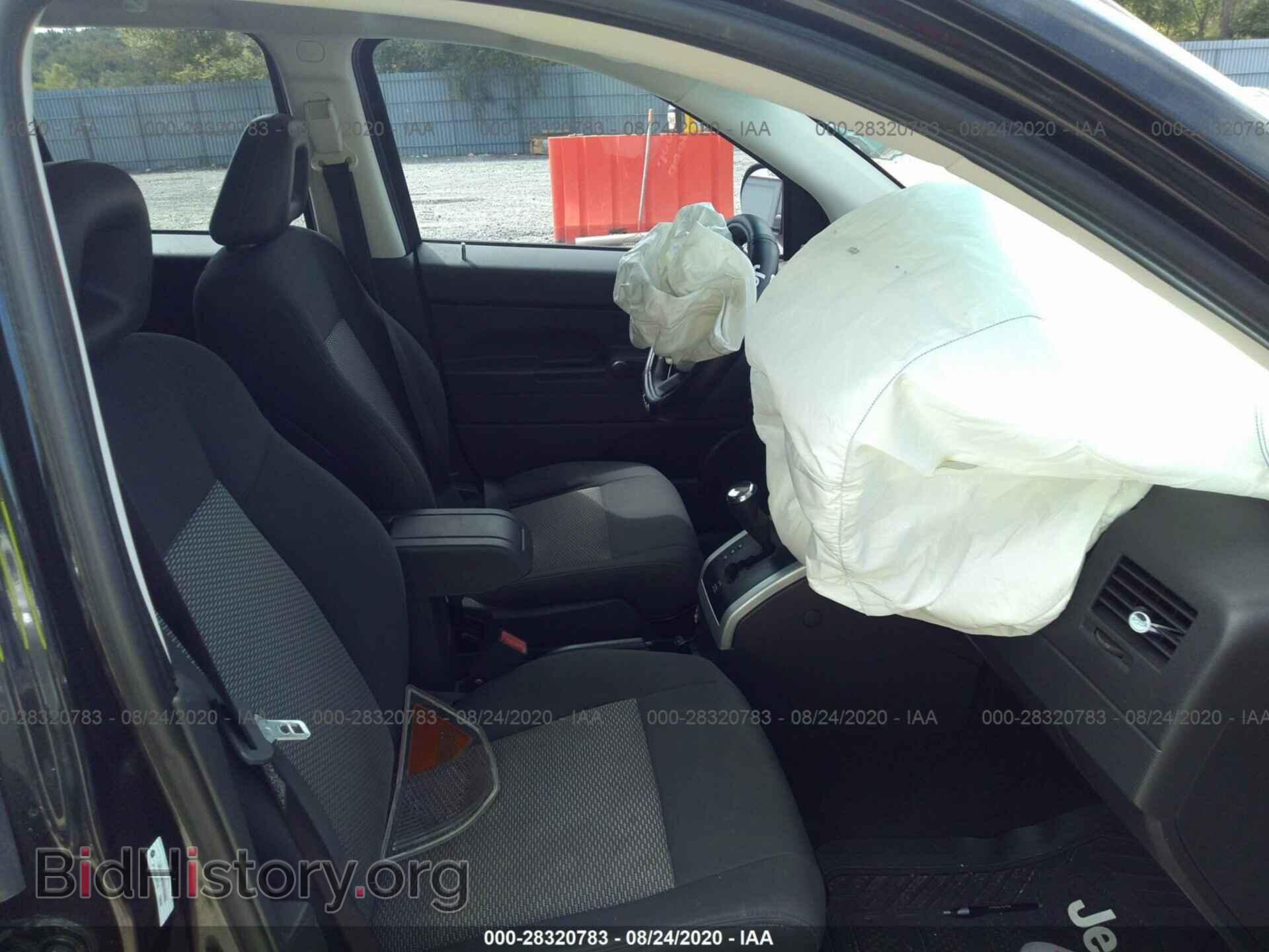 2008 JEEP COMPASS - VIN: 1J8FF47W88D552868 - Фото 5