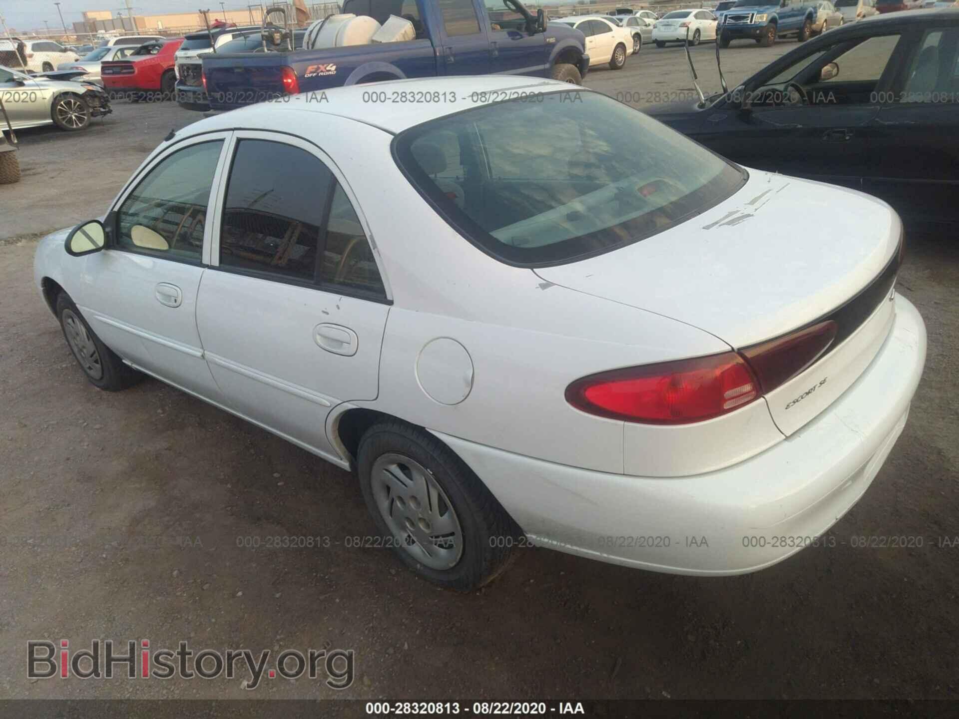 2002 FORD ESCORT - VIN: 3FAFP13P02R106932 - Фото 3