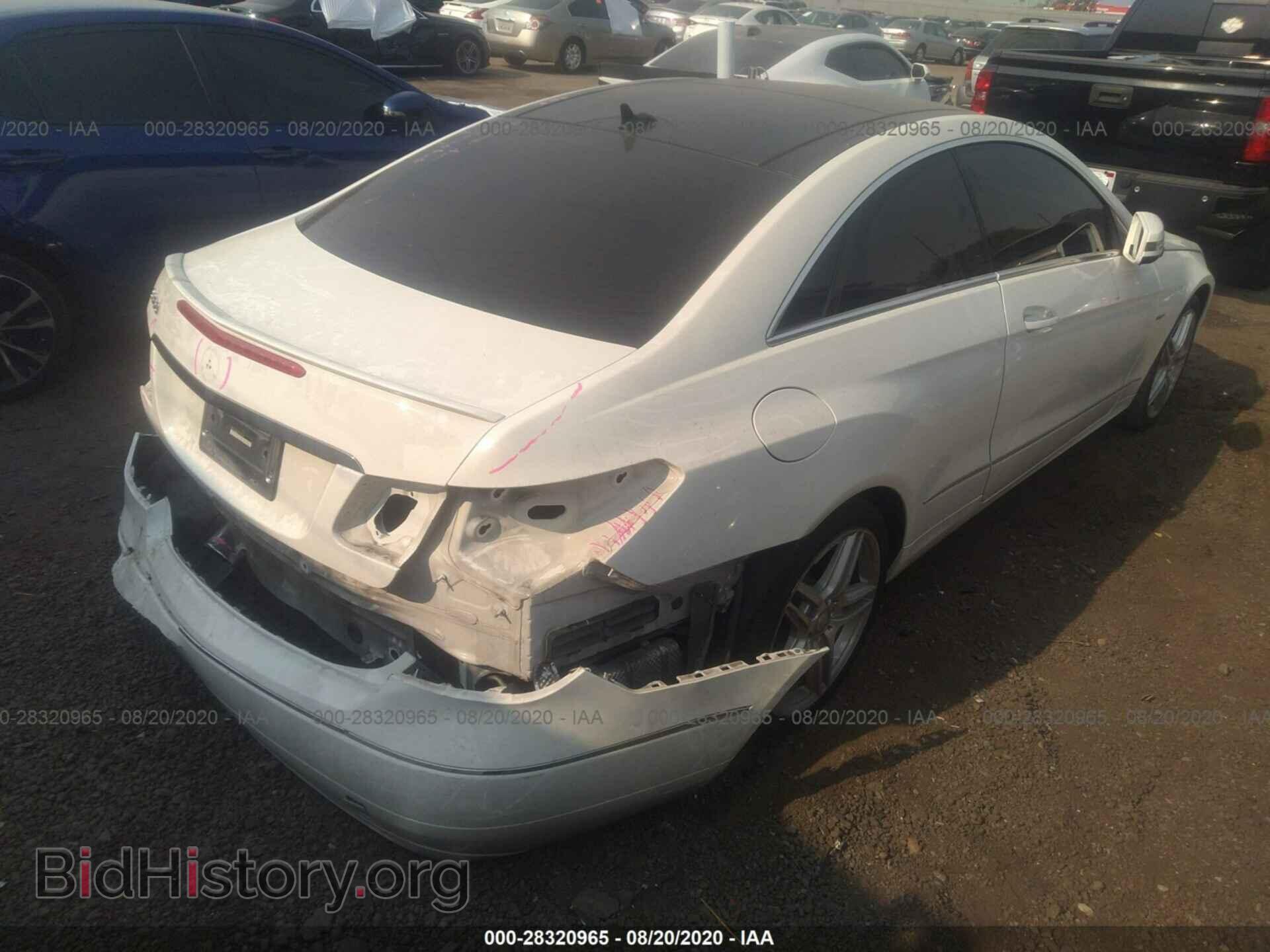 2012 MERCEDES-BENZ E-CLASS - VIN: WDDKJ5KBXCF137276 - Фото 4