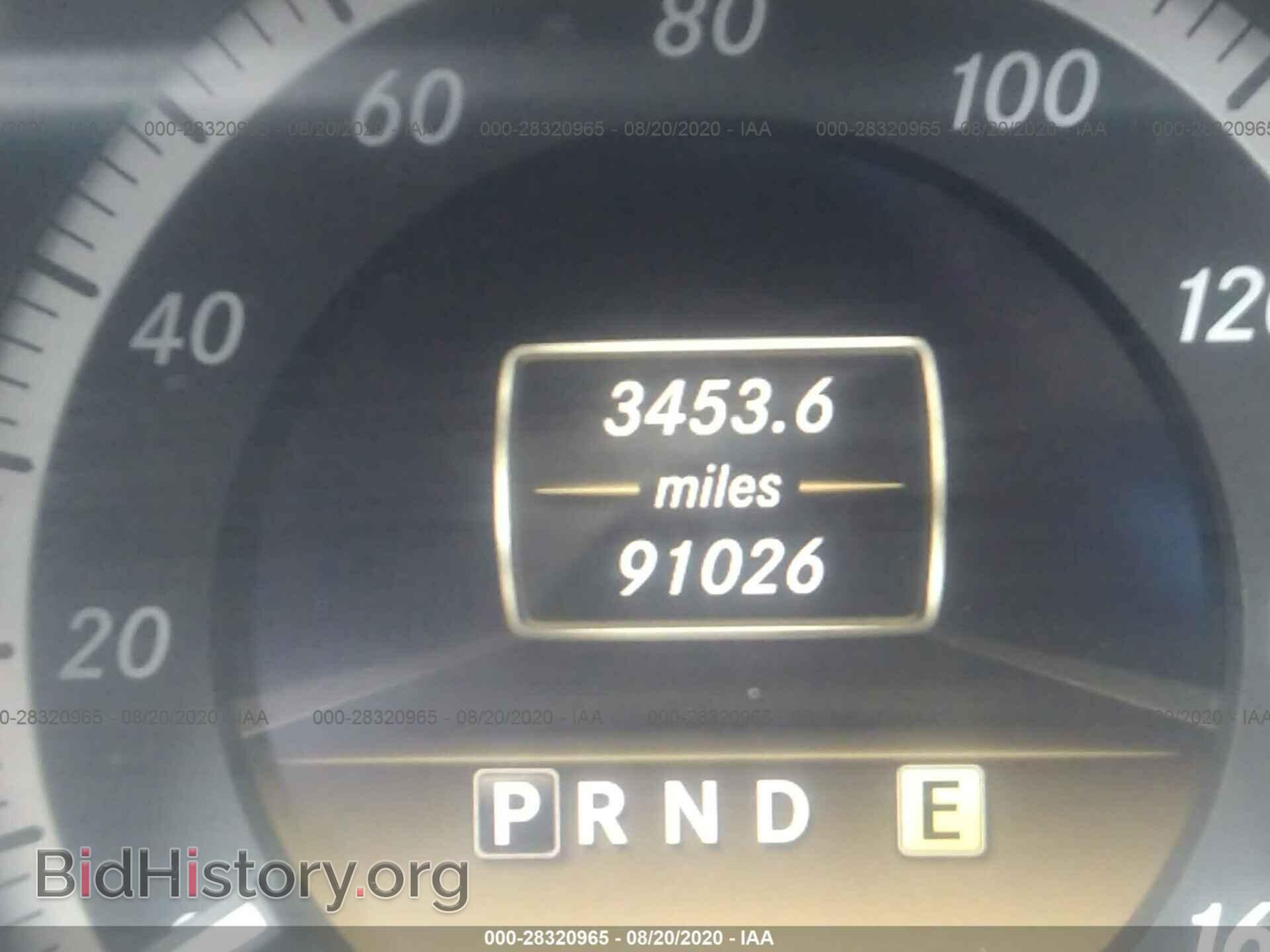 2012 MERCEDES-BENZ E-CLASS - VIN: WDDKJ5KBXCF137276 - Фото 7