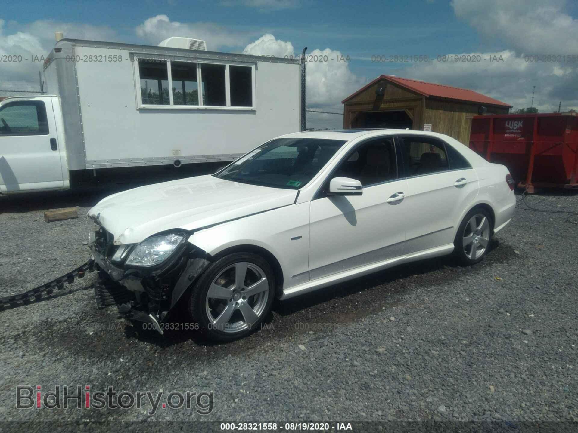 2012 MERCEDES-BENZ E-CLASS - VIN: WDDHF8JB6CA597515 - Фото 2