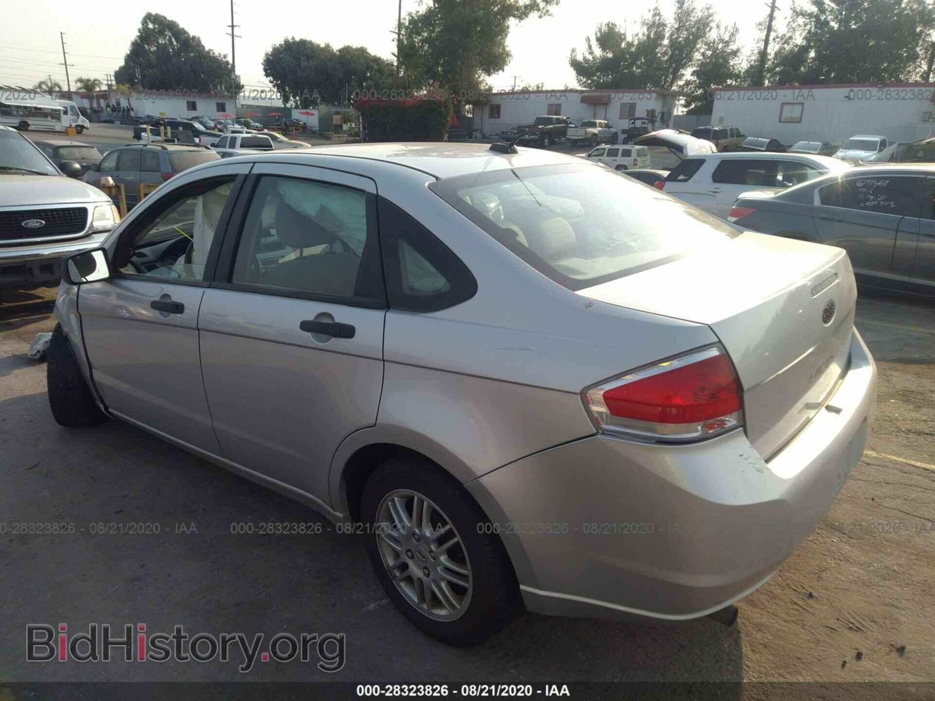 2011 FORD FOCUS - VIN: 1FAHP3FN7BW204559 - Фото 3