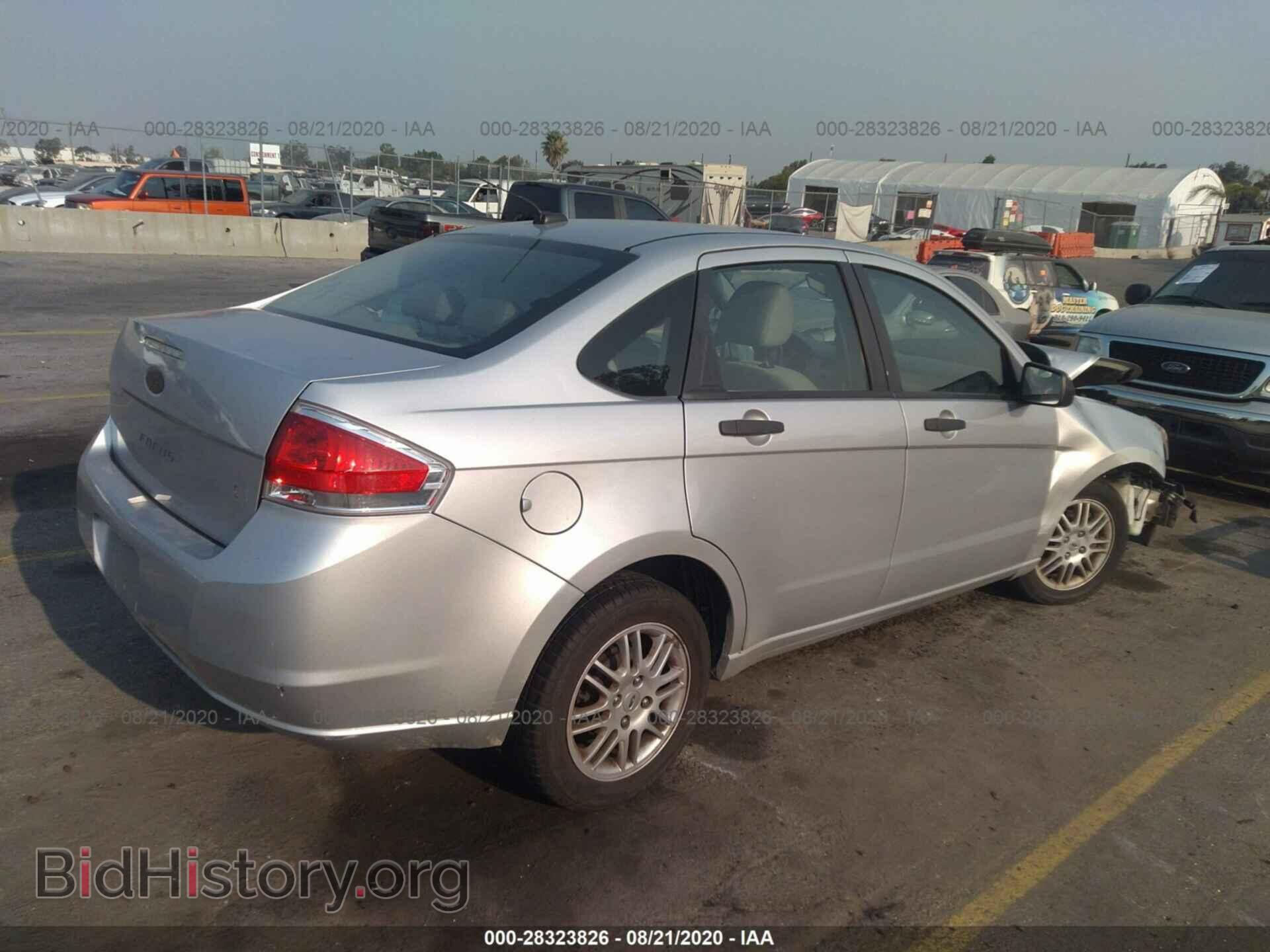 2011 FORD FOCUS - VIN: 1FAHP3FN7BW204559 - Фото 4