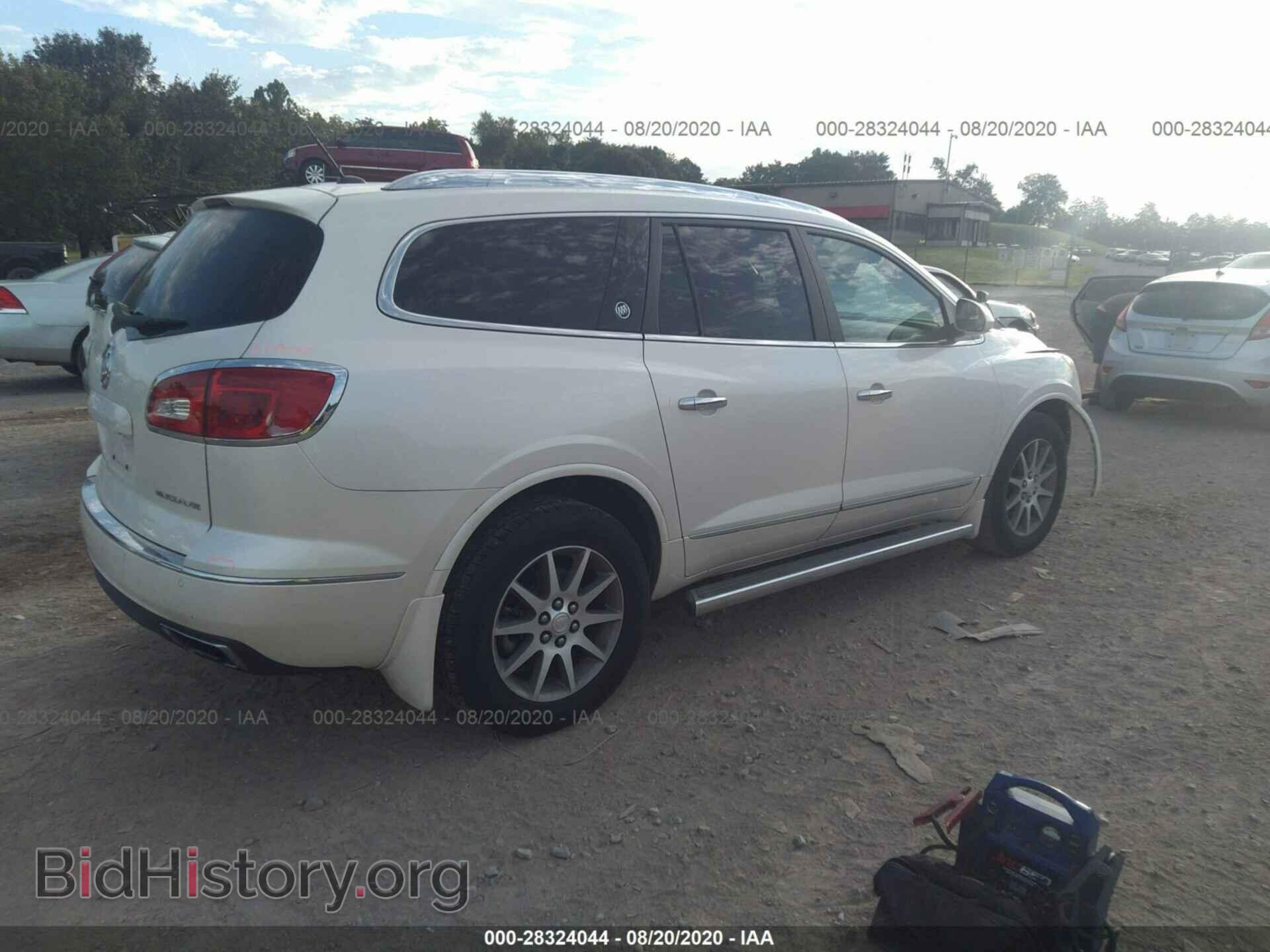 2014 BUICK ENCLAVE - VIN: 5GAKRBKD4EJ240875 - Photo 4