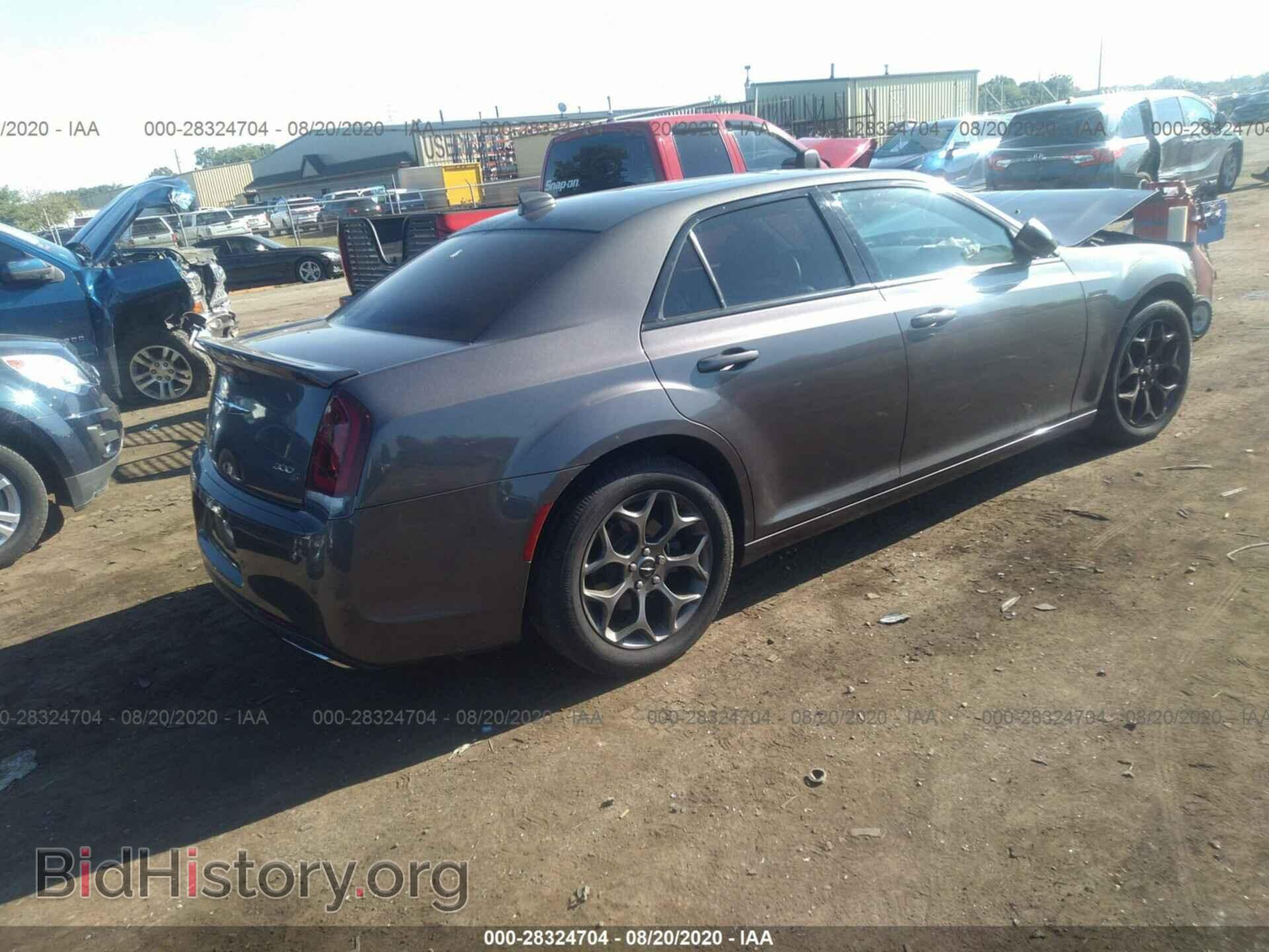 2017 CHRYSLER 300 - VIN: 2C3CCAGG6HH541921 - Photo 4