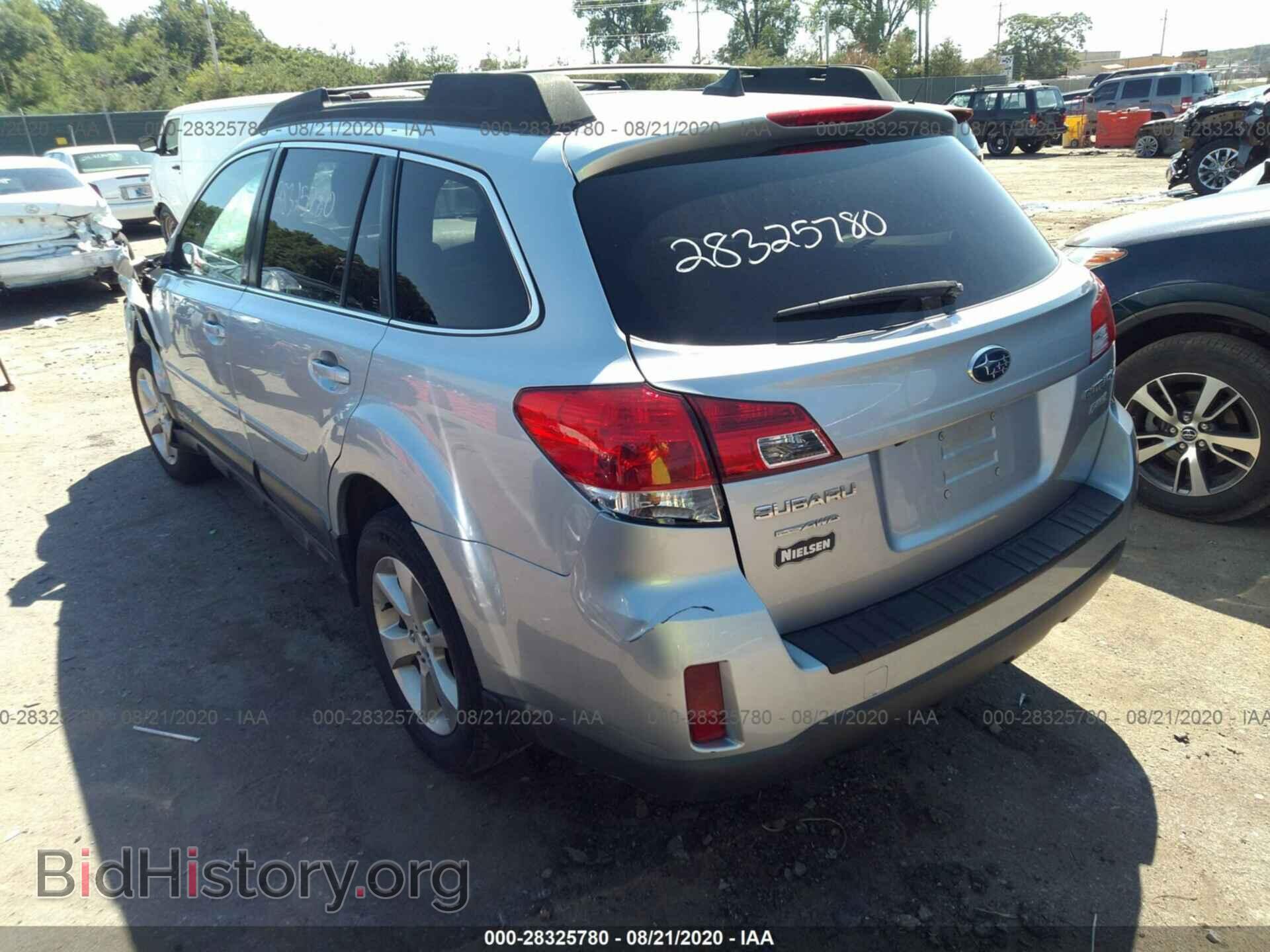 2014 SUBARU OUTBACK - VIN: 4S4BRBLC0E3324468 - Фото 3