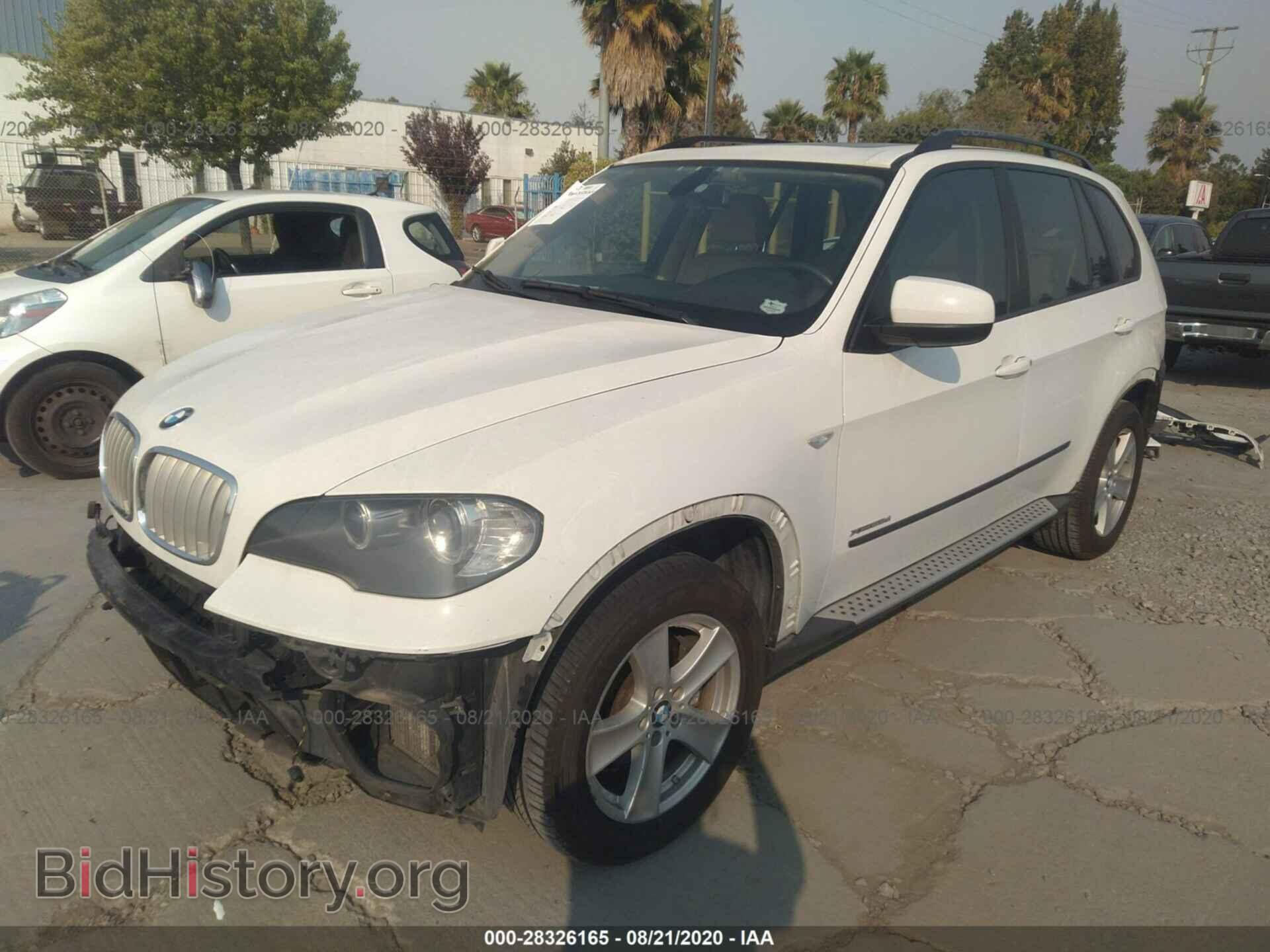 2011 BMW X5 - VIN: 5UXZW0C51BL657970 - Фото 2