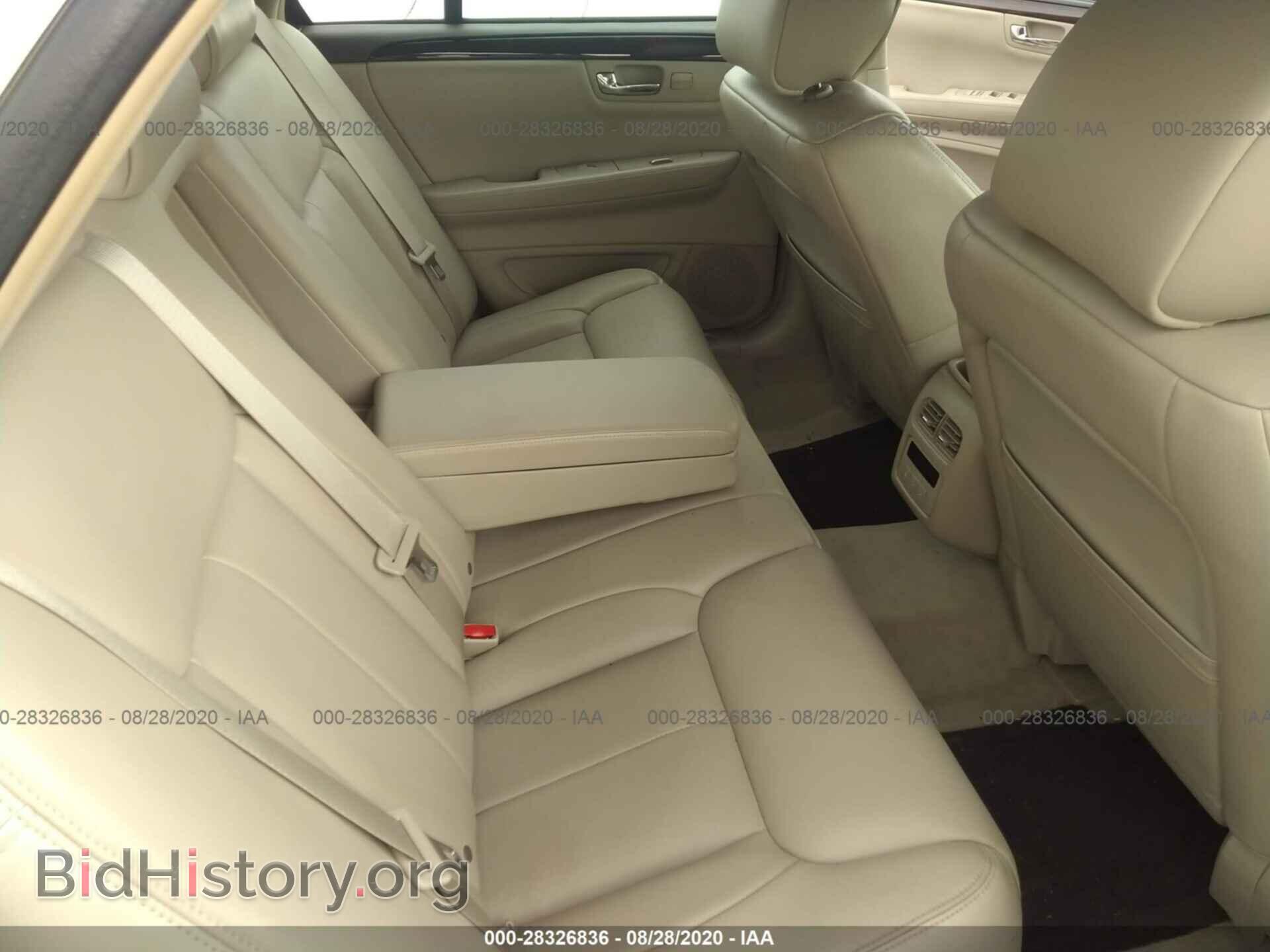 2011 CADILLAC DTS - VIN: 1G6KD5E62BU101451 - Фото 8