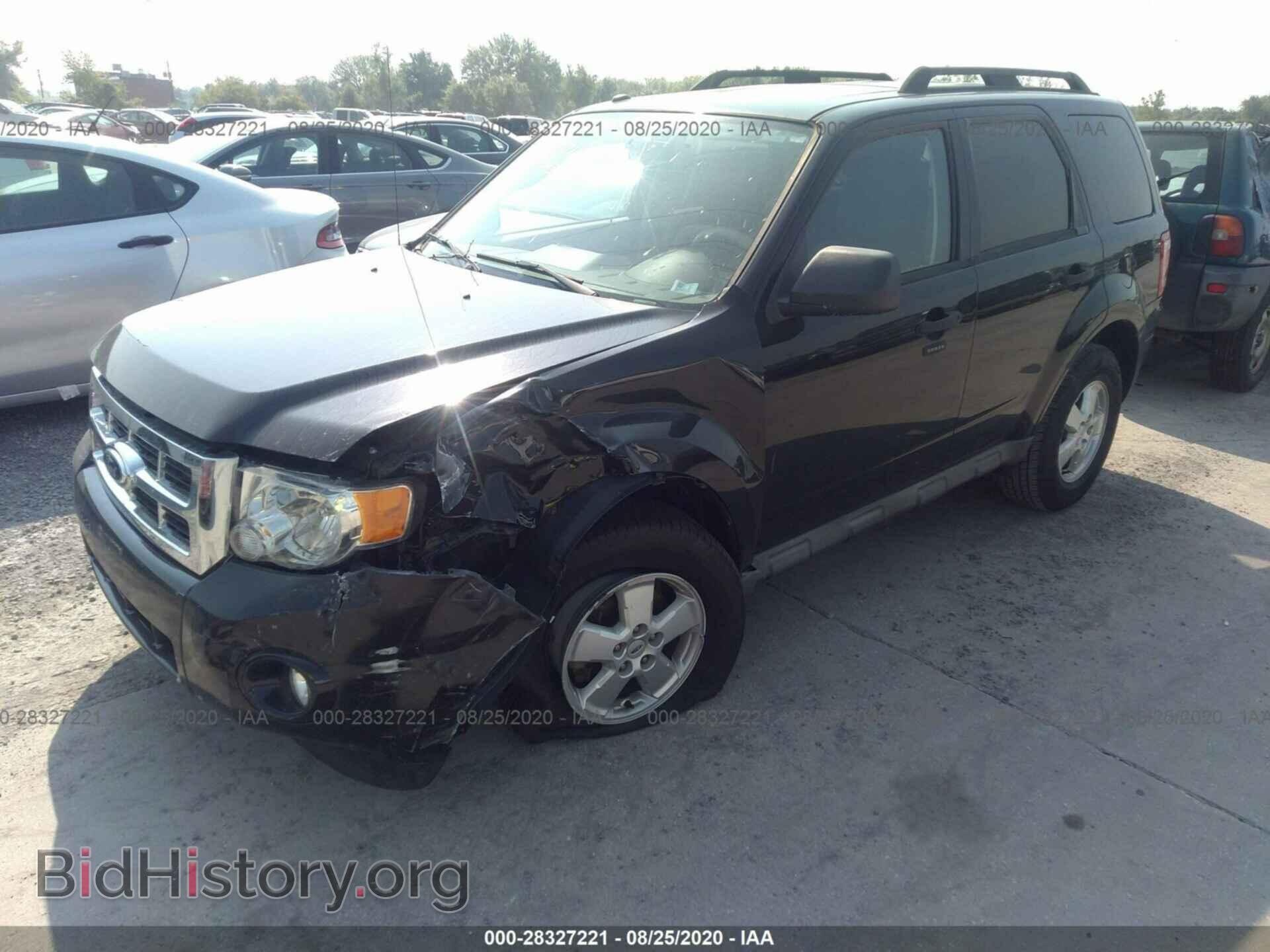 2009 FORD ESCAPE - VIN: 1FMCU03739KB26876 - Фото 2