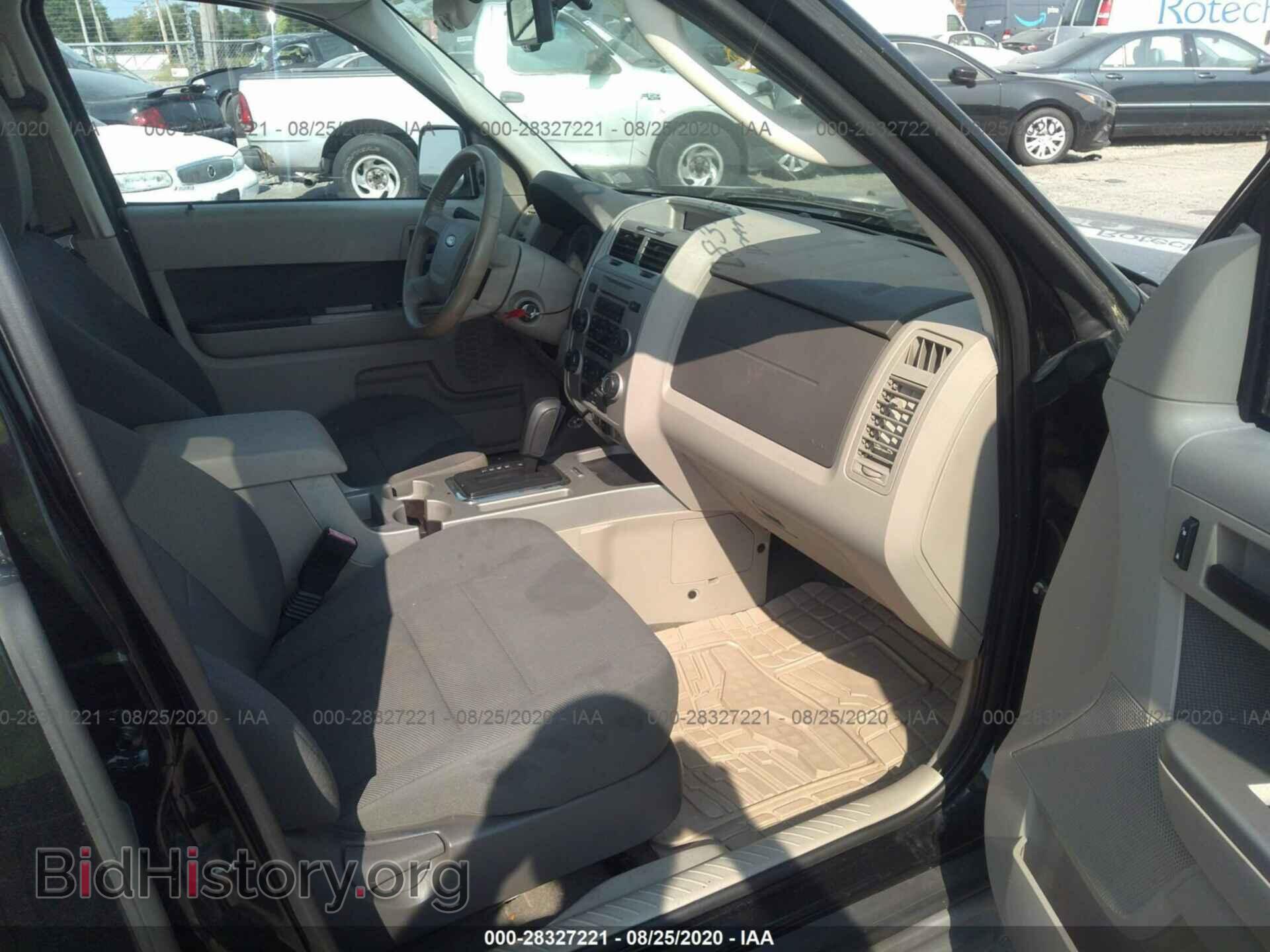 2009 FORD ESCAPE - VIN: 1FMCU03739KB26876 - Фото 5