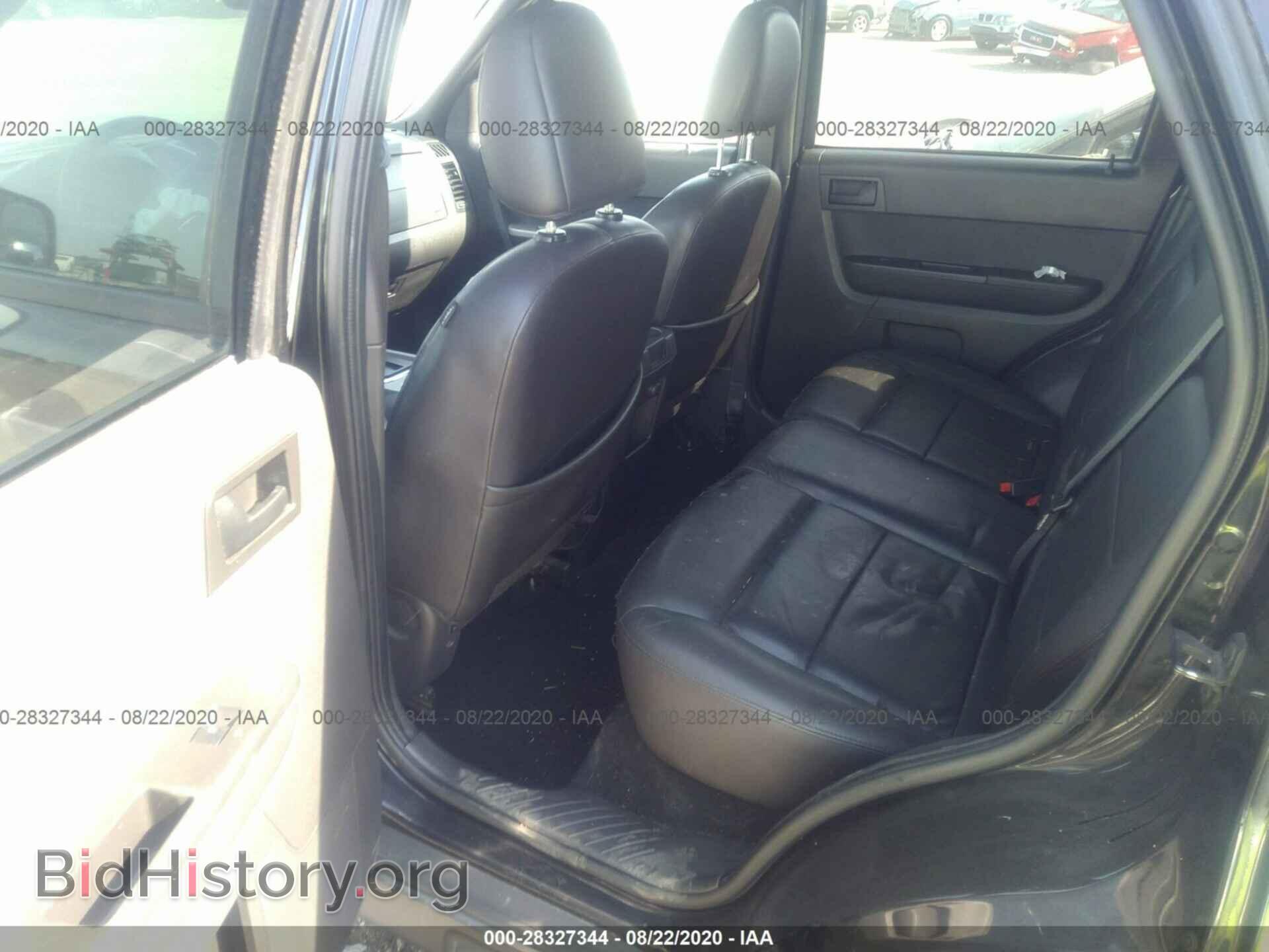 2008 FORD ESCAPE - VIN: 1FMCU93118KC81537 - Фото 8