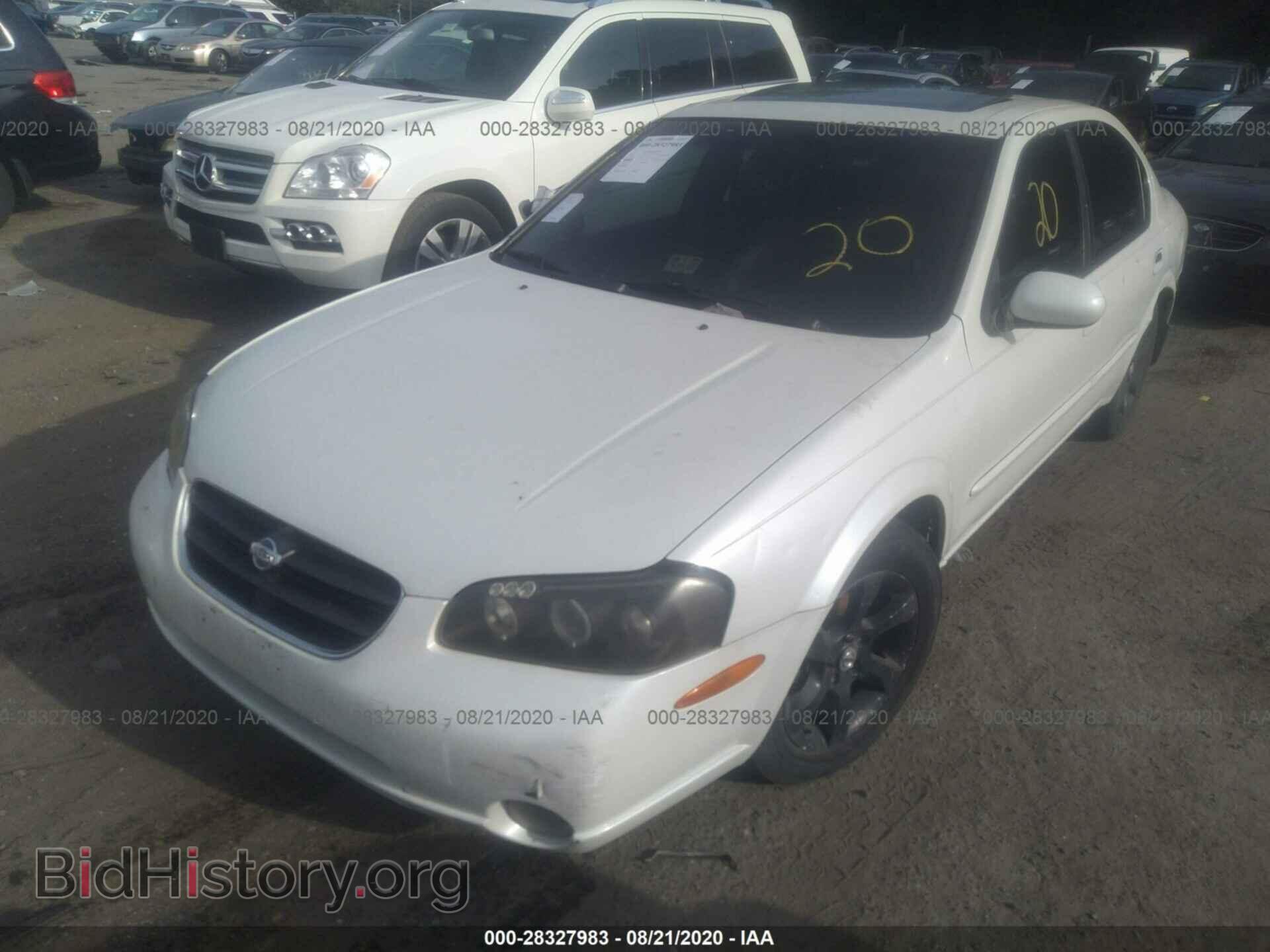 2000 NISSAN MAXIMA - VIN: JN1CA31D6YT767667 - Photo 2
