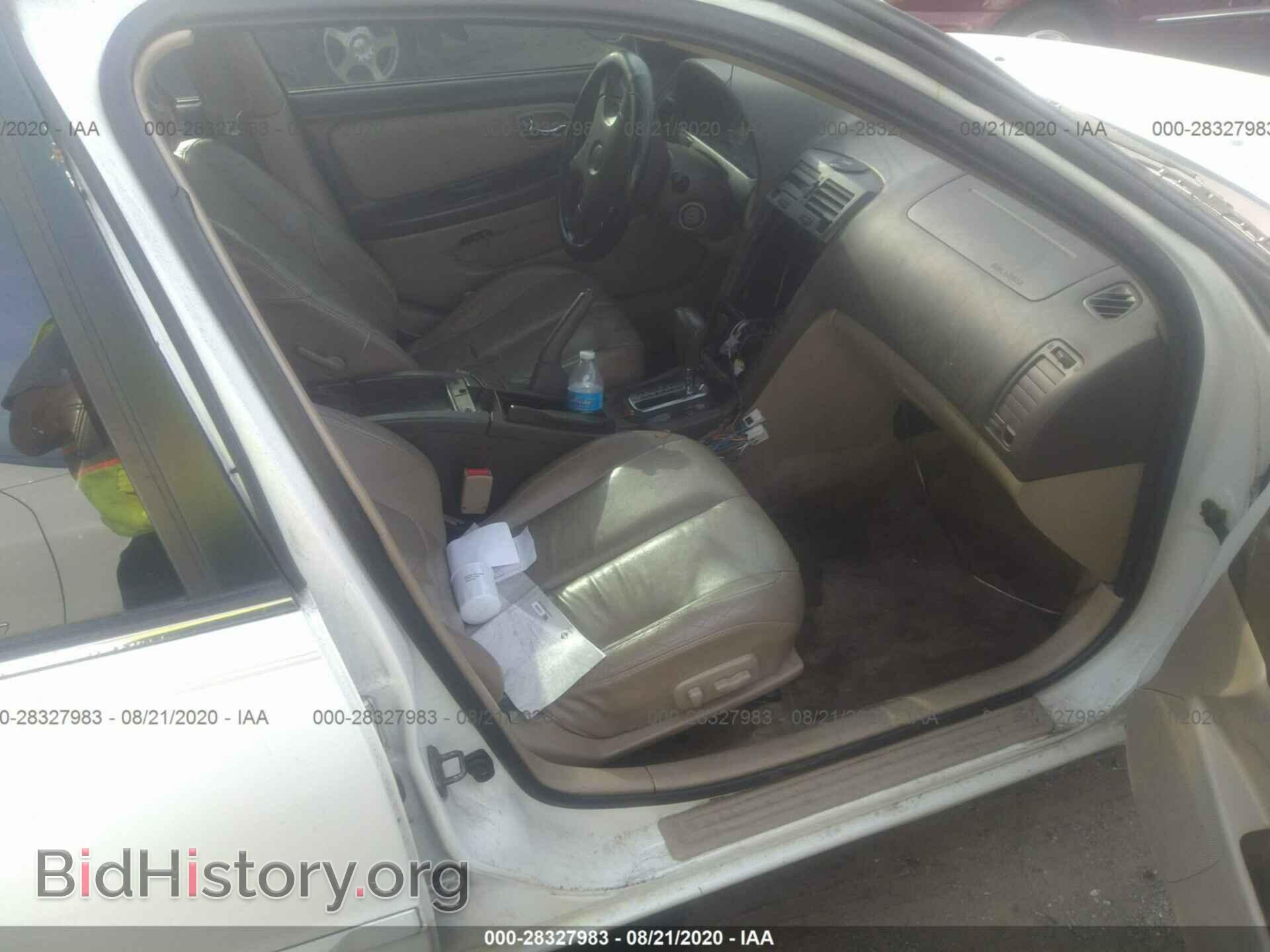 2000 NISSAN MAXIMA - VIN: JN1CA31D6YT767667 - Photo 5