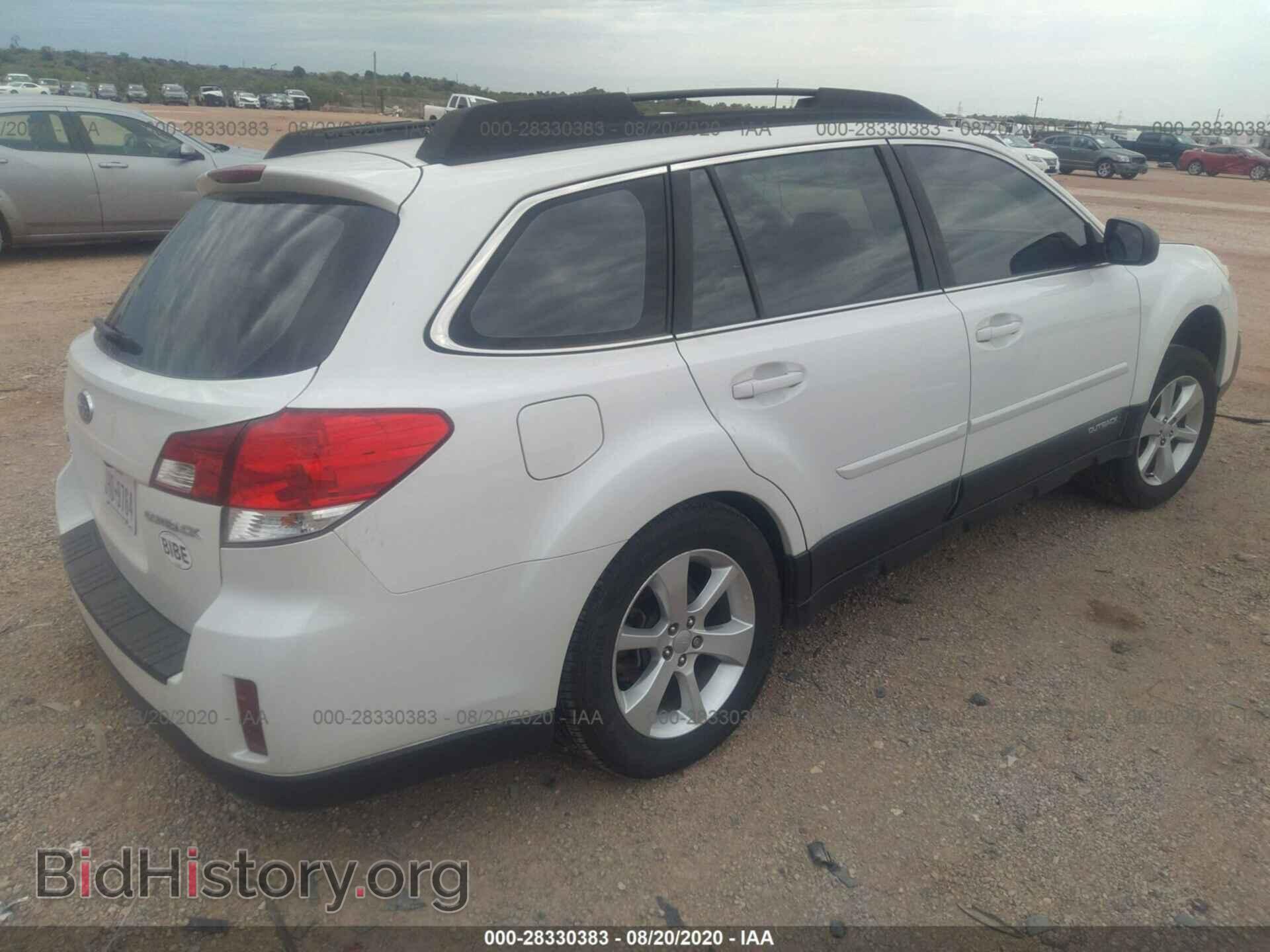 2014 SUBARU OUTBACK - VIN: 4S4BRCAC3E3327888 - Фото 4
