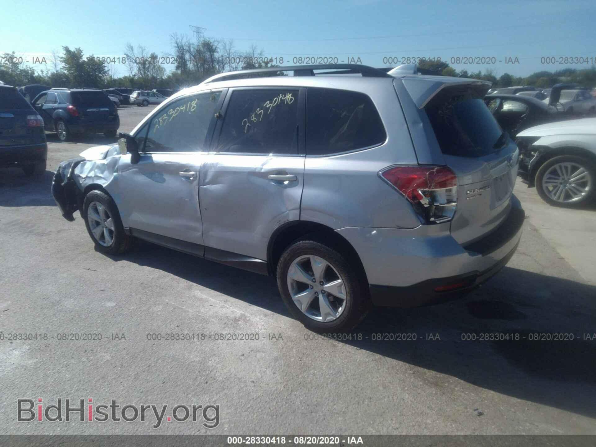 2016 SUBARU FORESTER - VIN: JF2SJARC2GH424348 - Фото 3