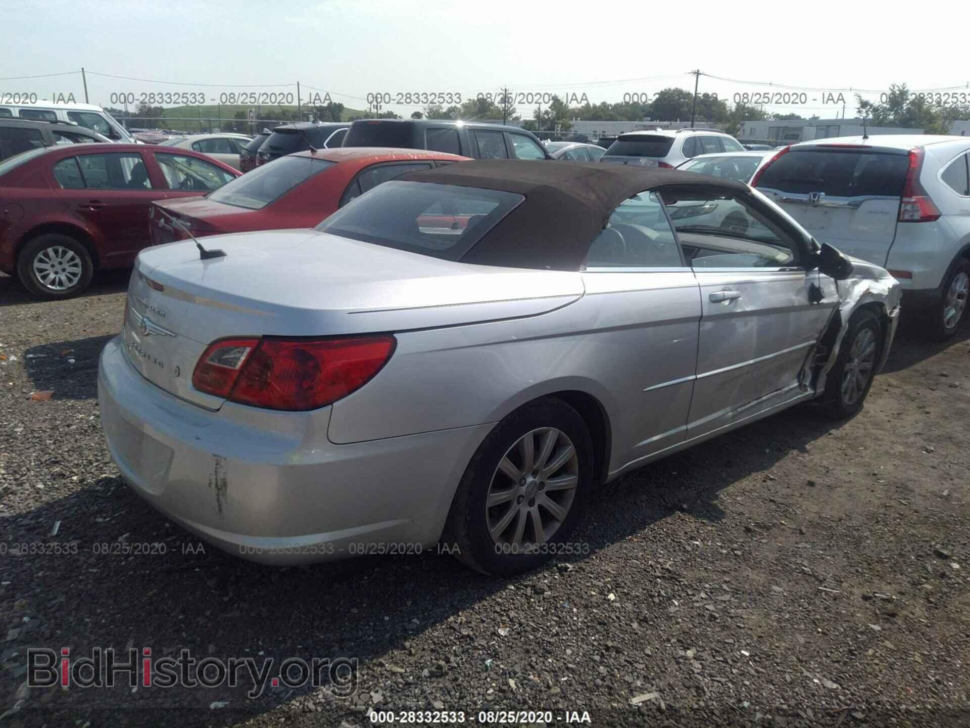 2010 CHRYSLER SEBRING - VIN: 1C3BC5ED2AN129892 - Фото 4