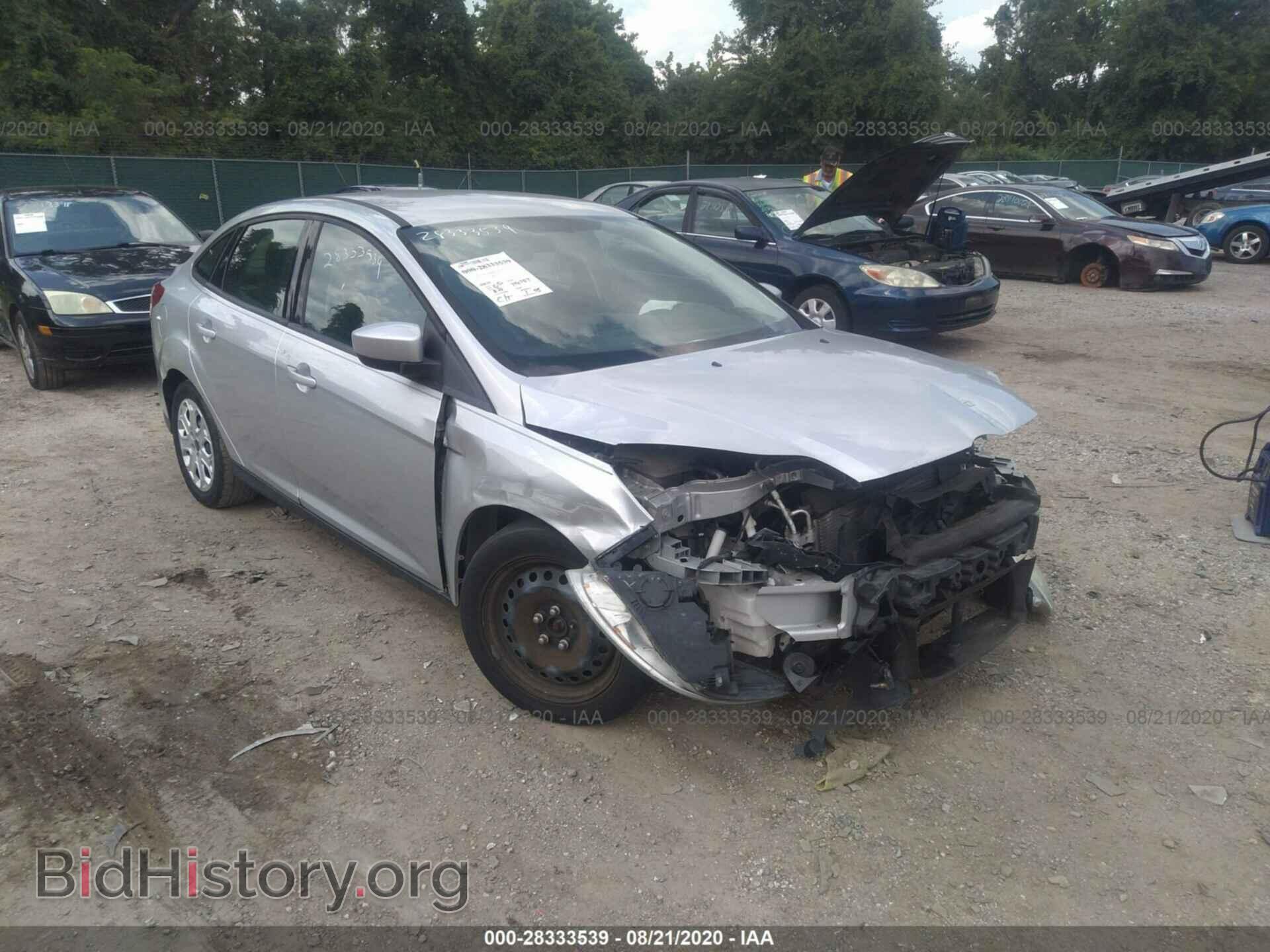Photo 1FAHP3F29CL196375 - FORD FOCUS 2012