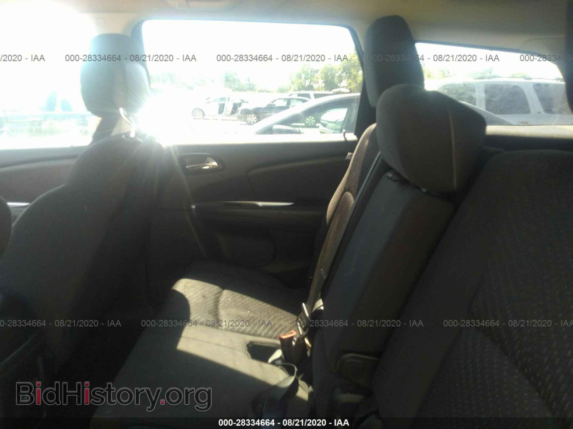 2018 DODGE JOURNEY - VIN: 3C4PDCAB0JT421581 - Фото 8